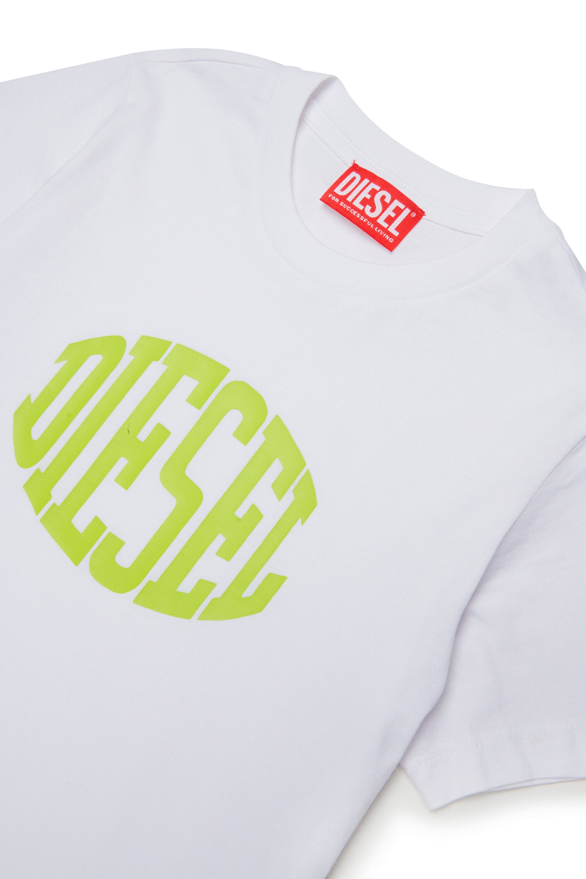 Camiseta con logo frontal