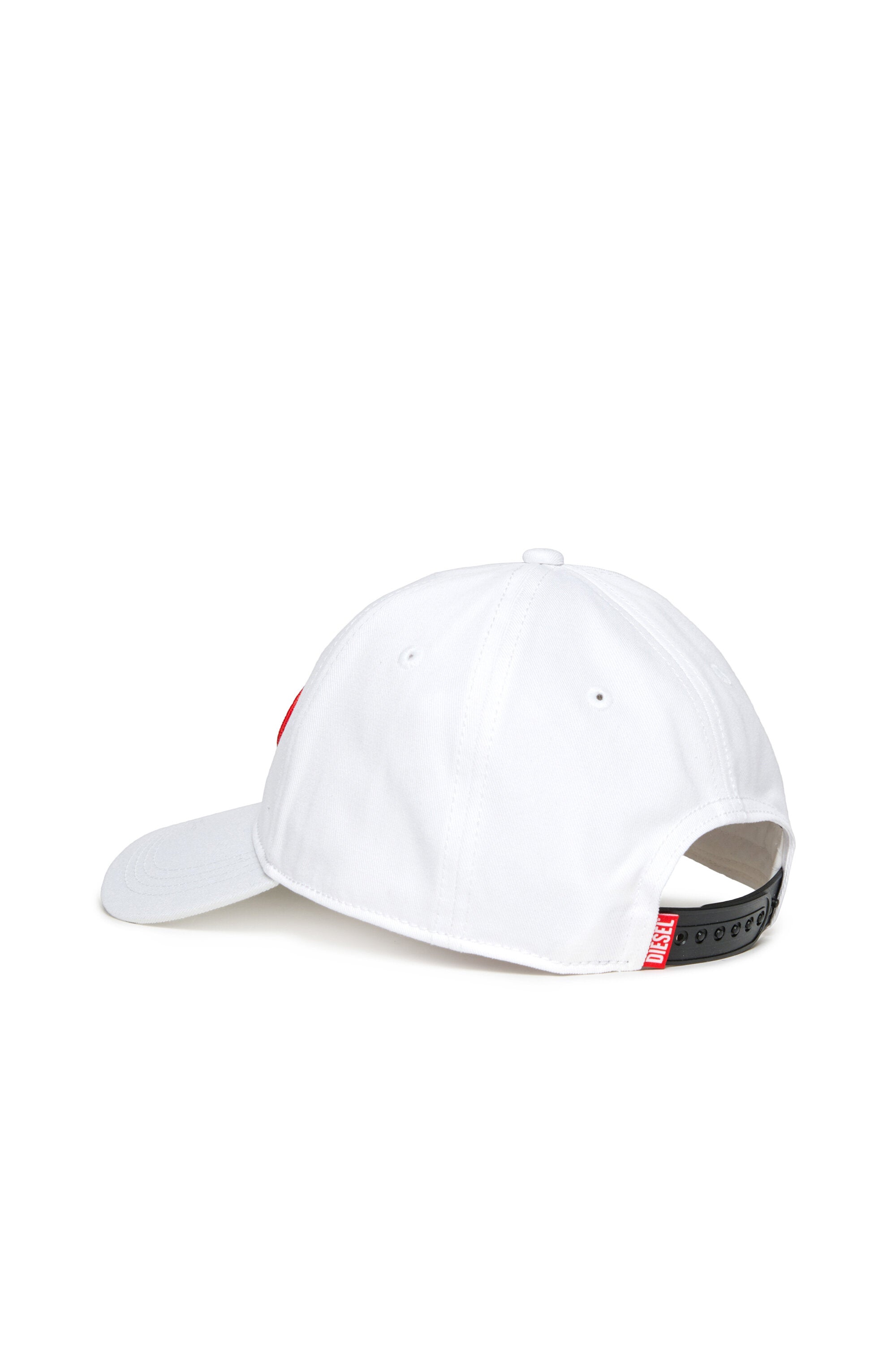 Gorra de béisbol de gabardina con etiqueta en contraste