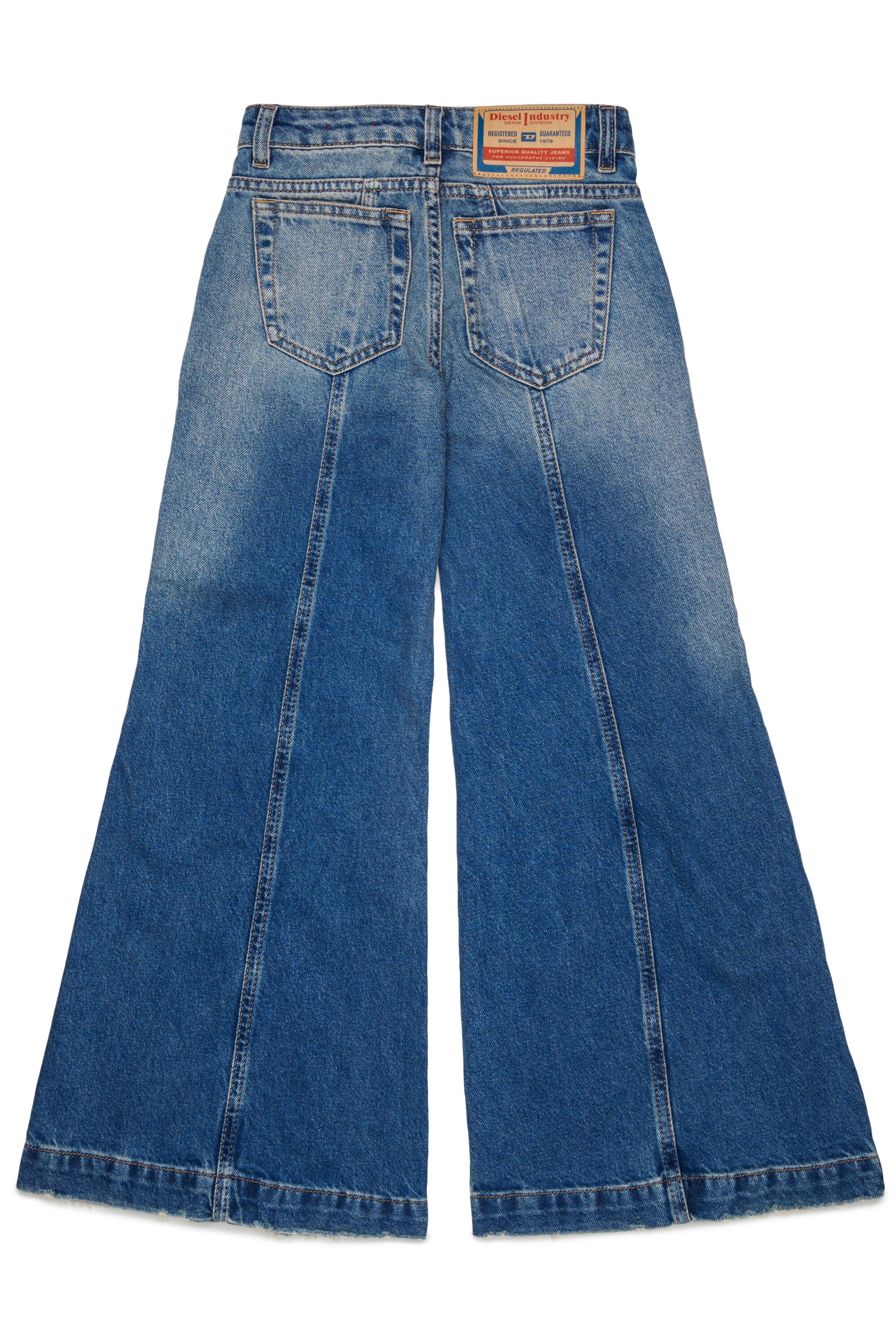 Flare fit jeans in medium blue wash - D-Pam