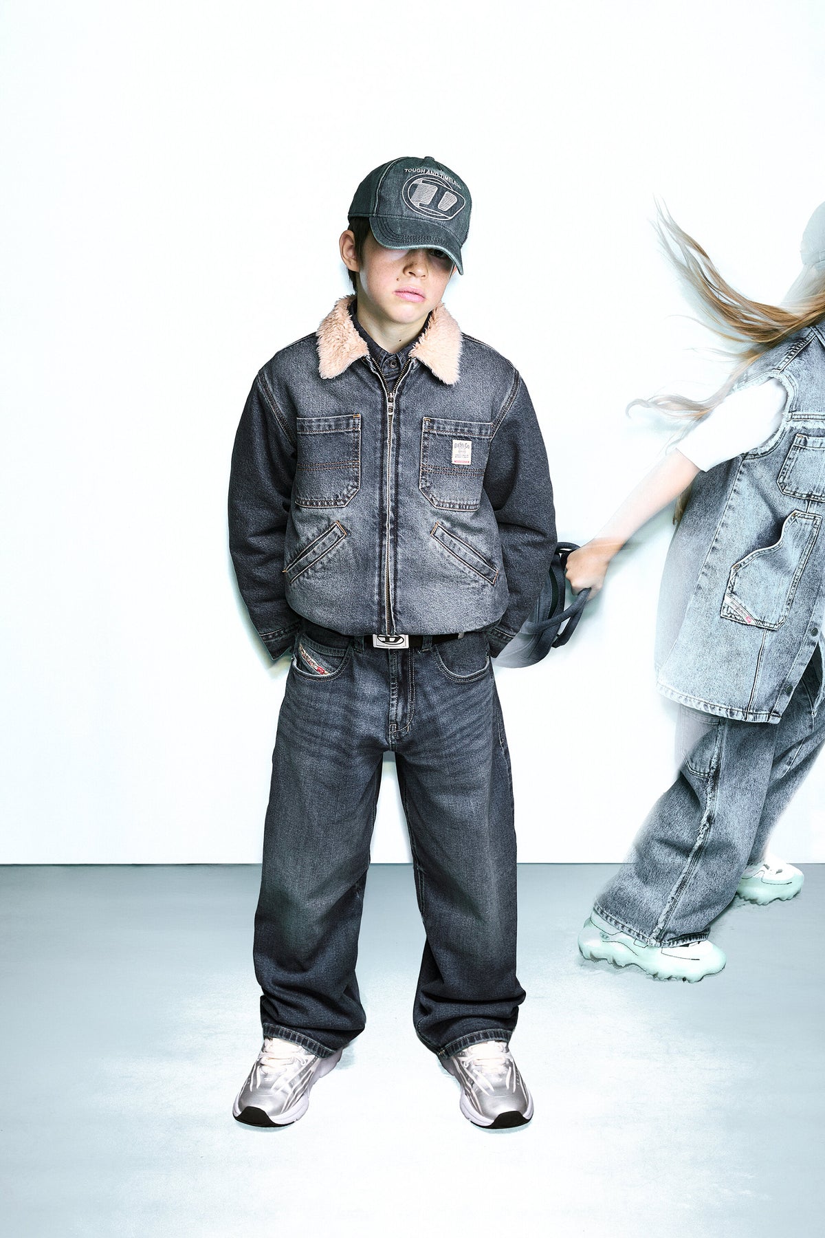Denim jacket with shearling and printed logo