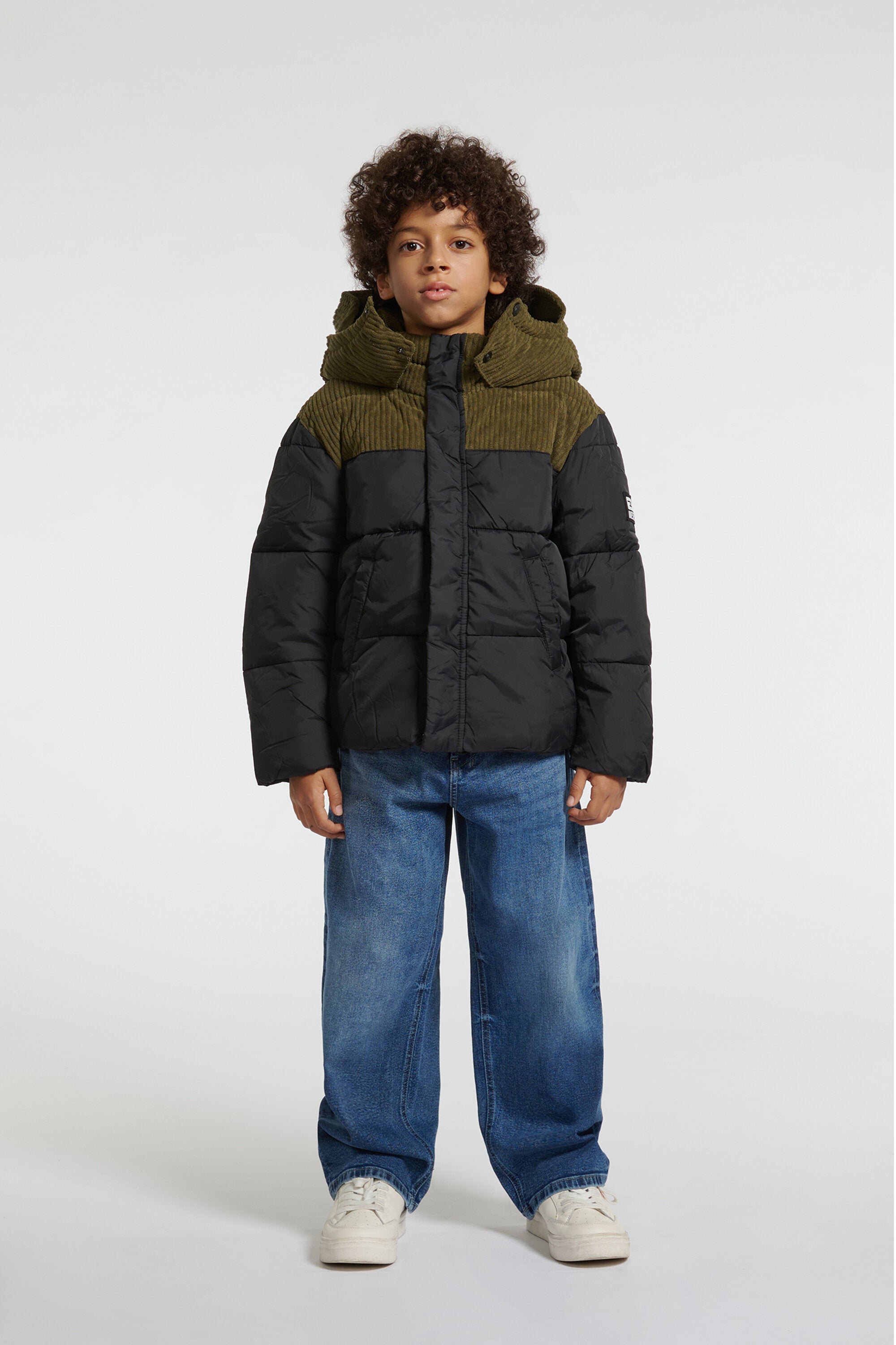 Chaqueta acolchada con logotipo