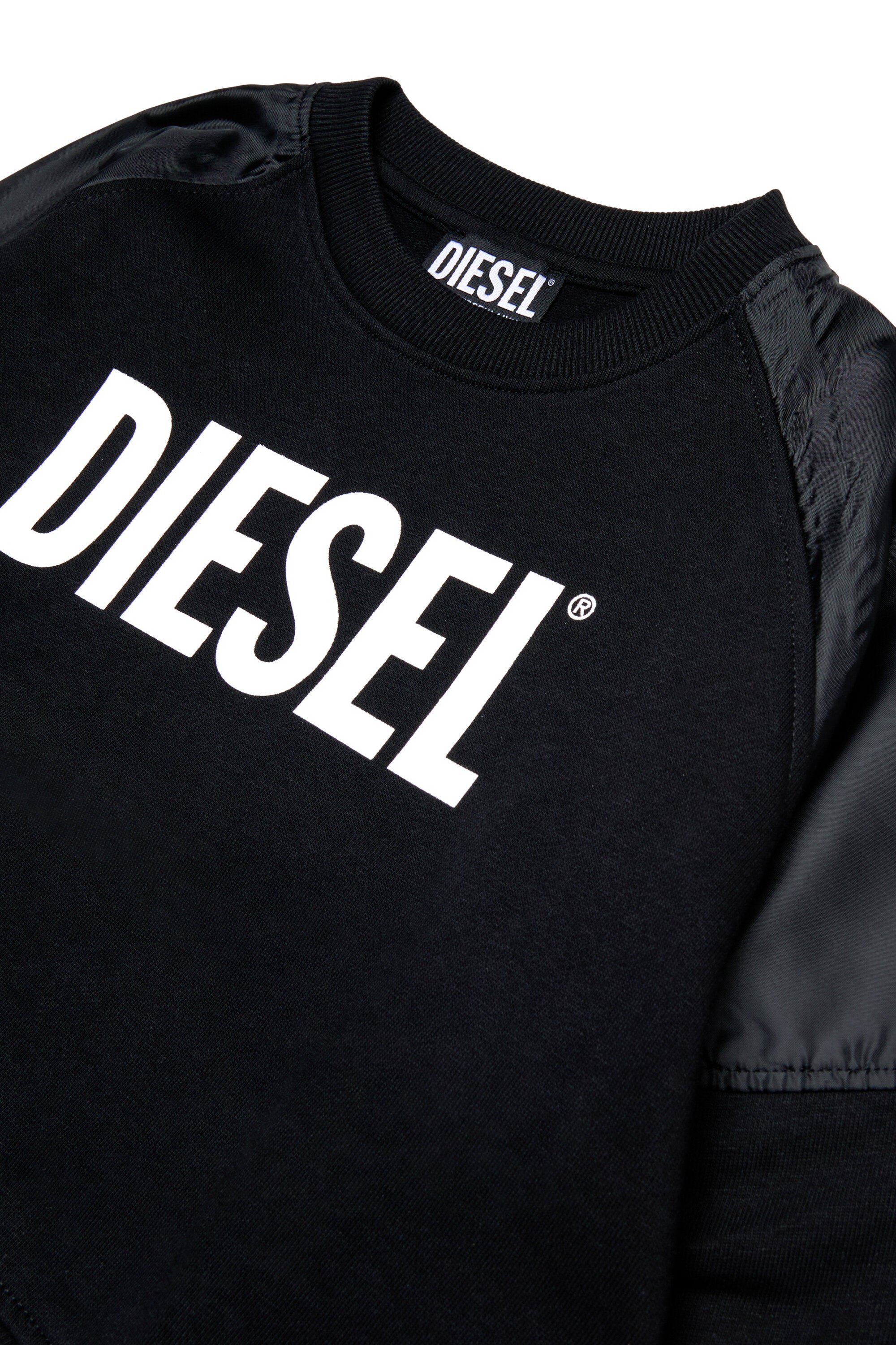 洗練されたデザイン　DIESEL BABY　ロゴスウェット　ブラック　18M DIESEL】ベビー ボーイズ スウェットシャツ｜フーデッド・ジップ