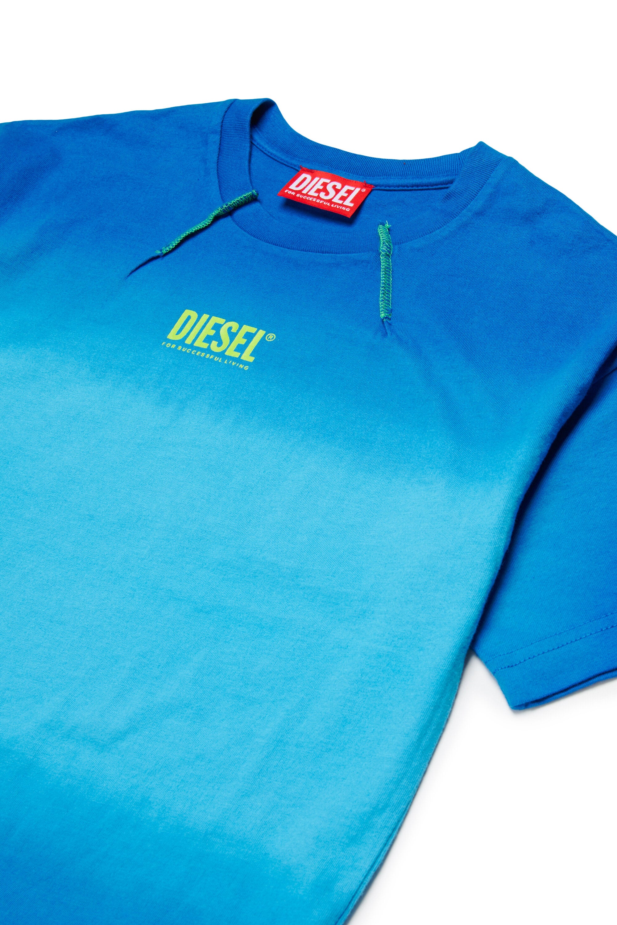 Camiseta de cuello redondo con logo