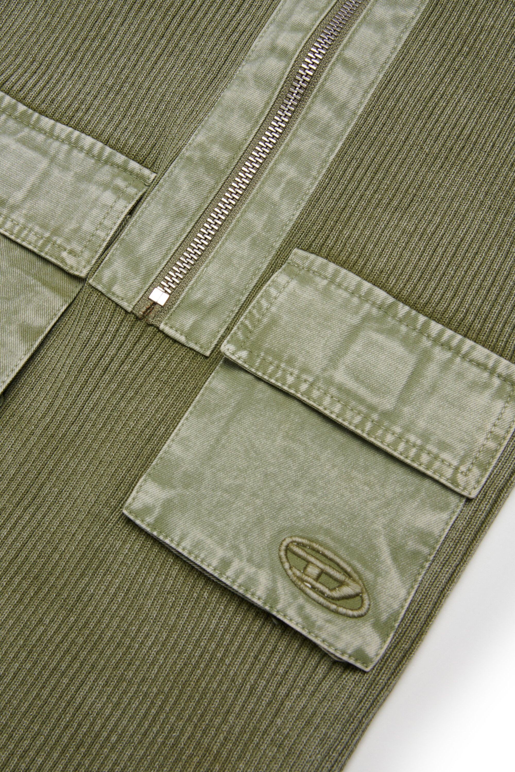 Vestido sin mangas con bolsillos aplicados