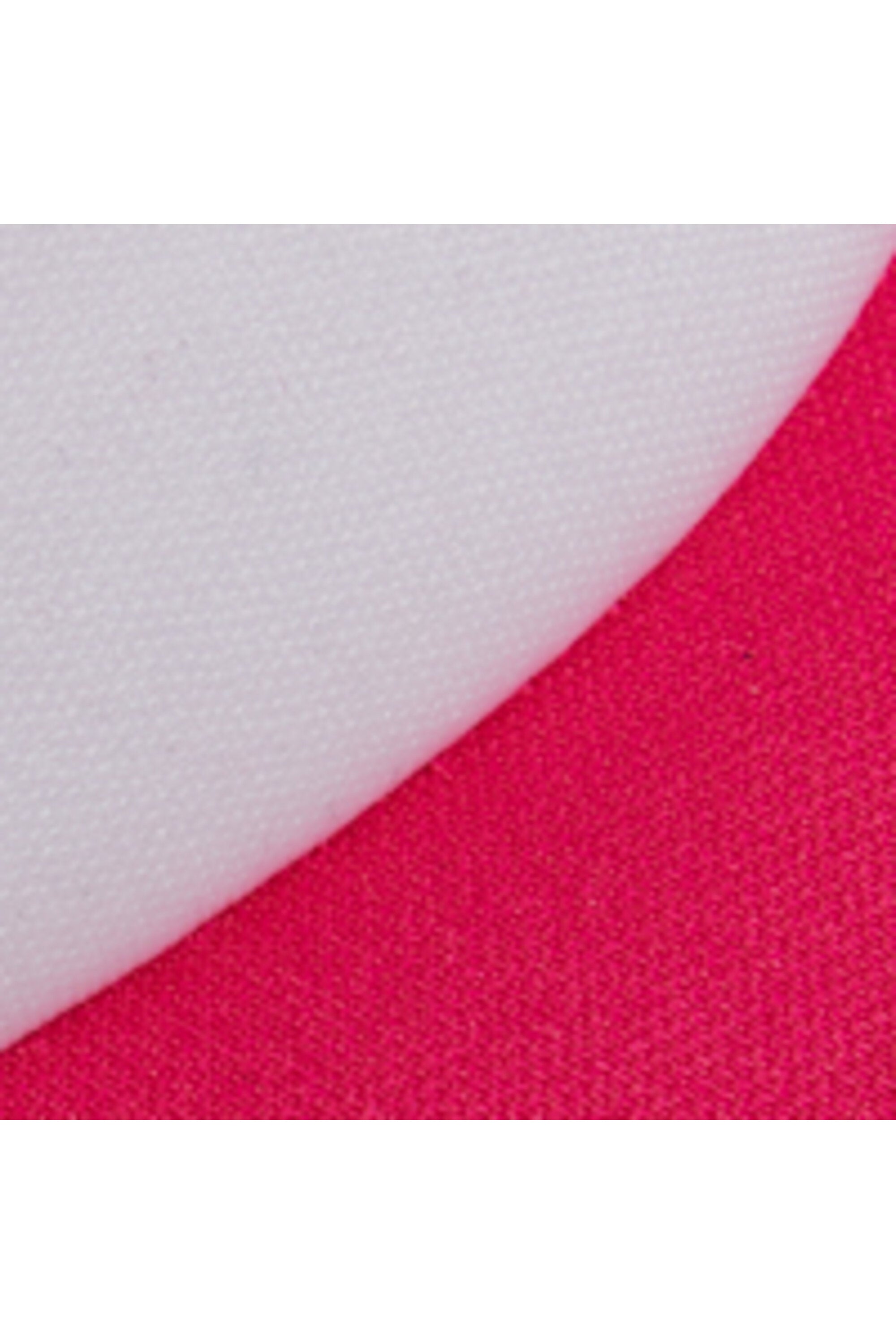 Baseball cap with logo