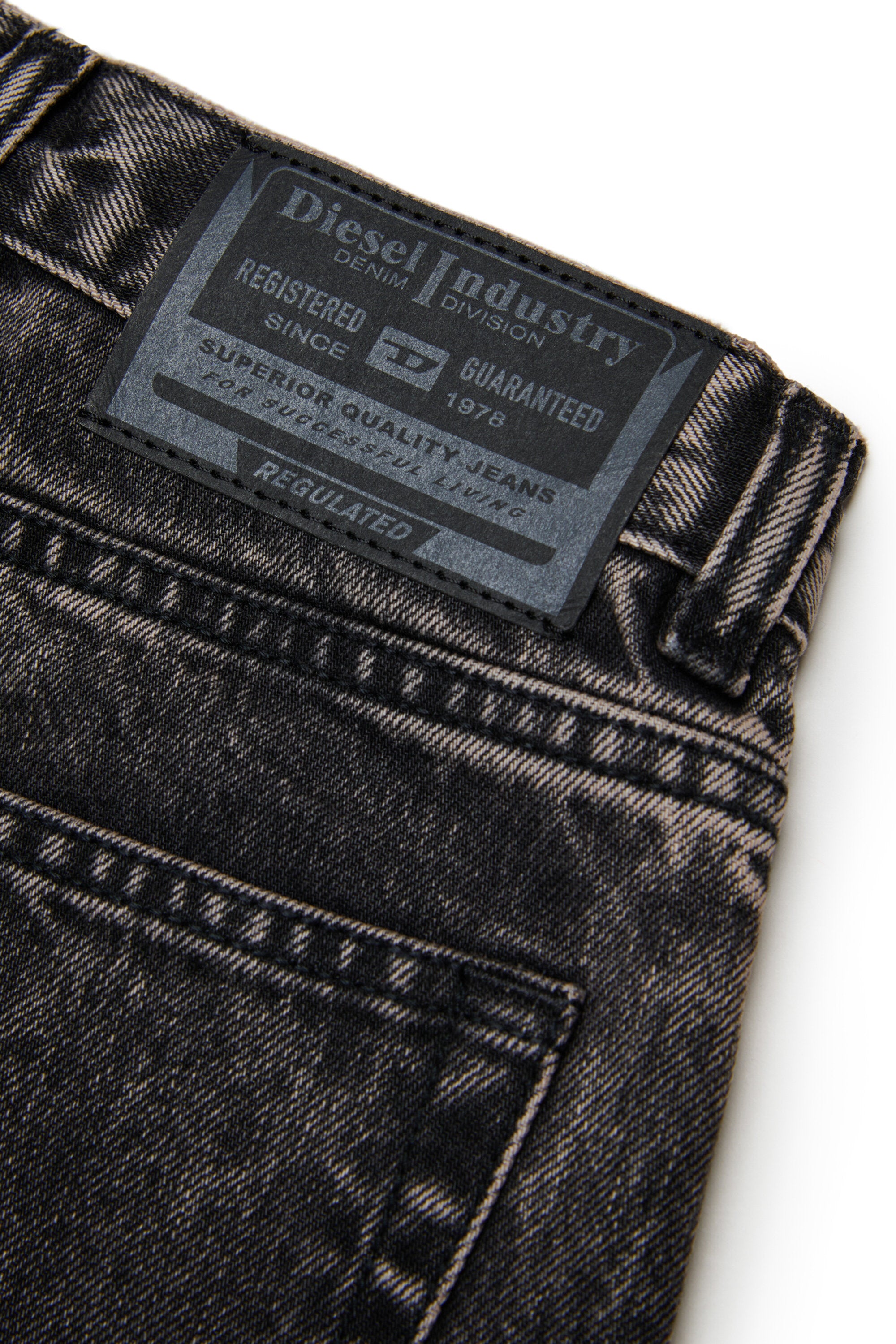 Jeans relaxed fit lavado gris - D-Milty