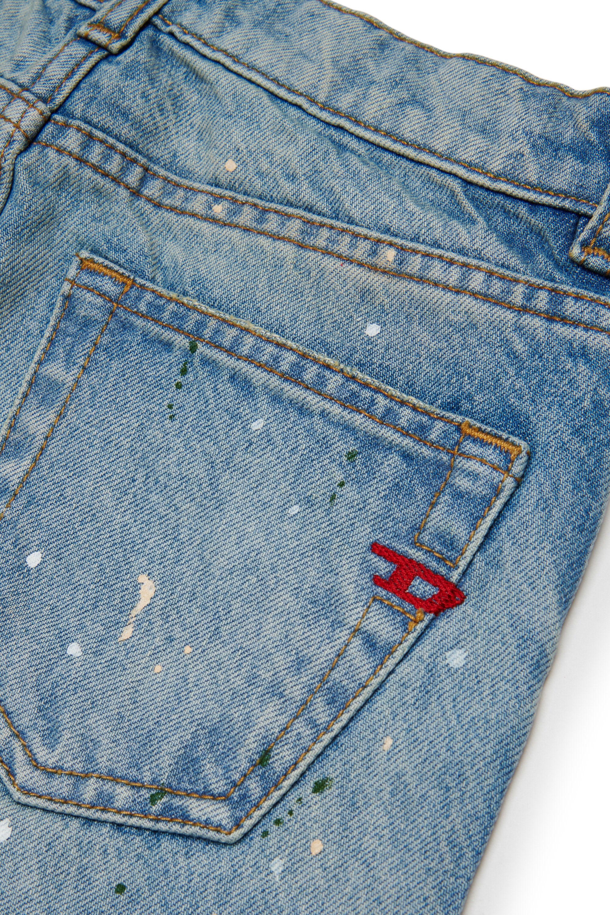 Jeans corte acampanado efecto desgastado - D-Aromy