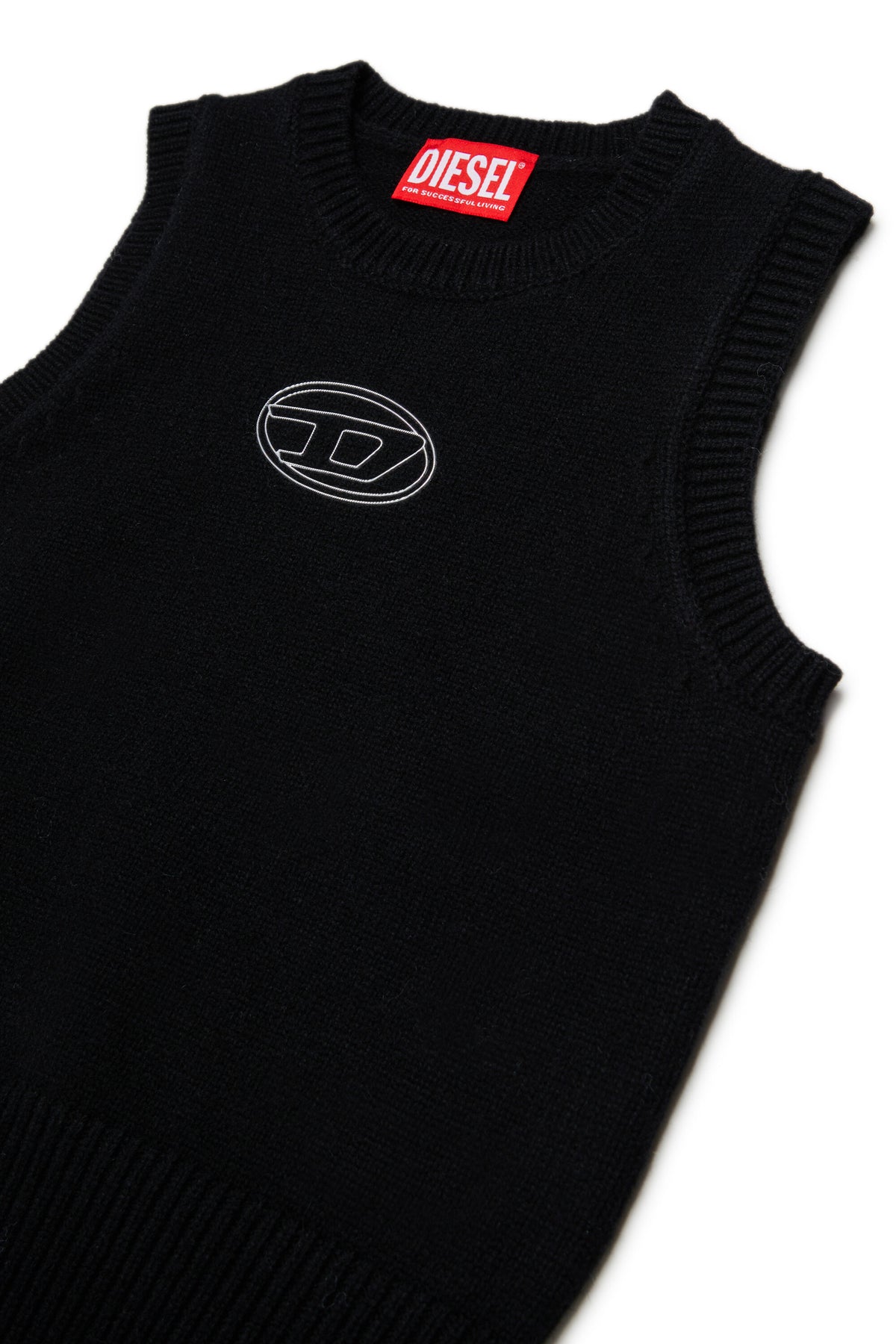 Knit vest with logo