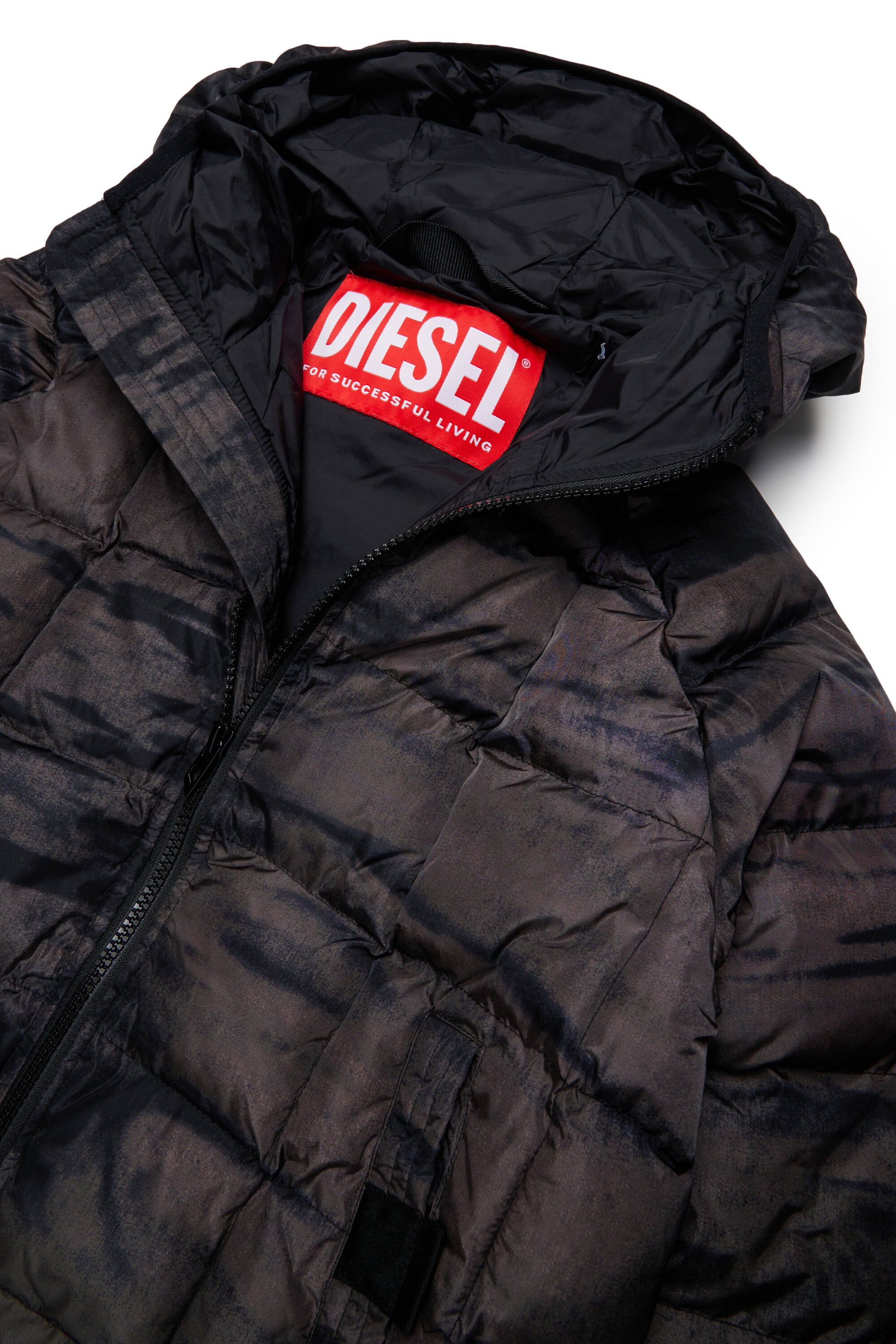 Padded jacket with logo
