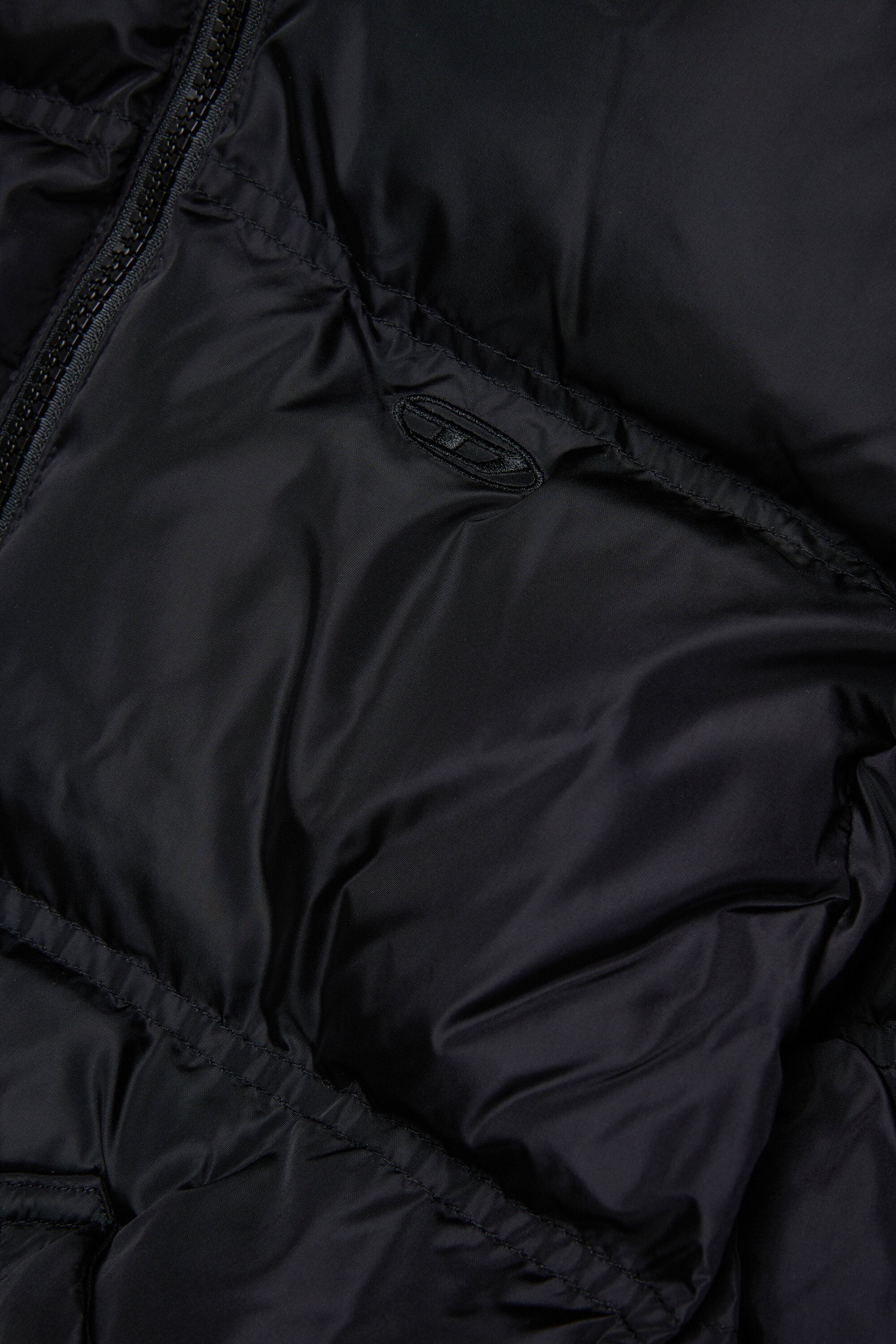 Padded jacket with logo