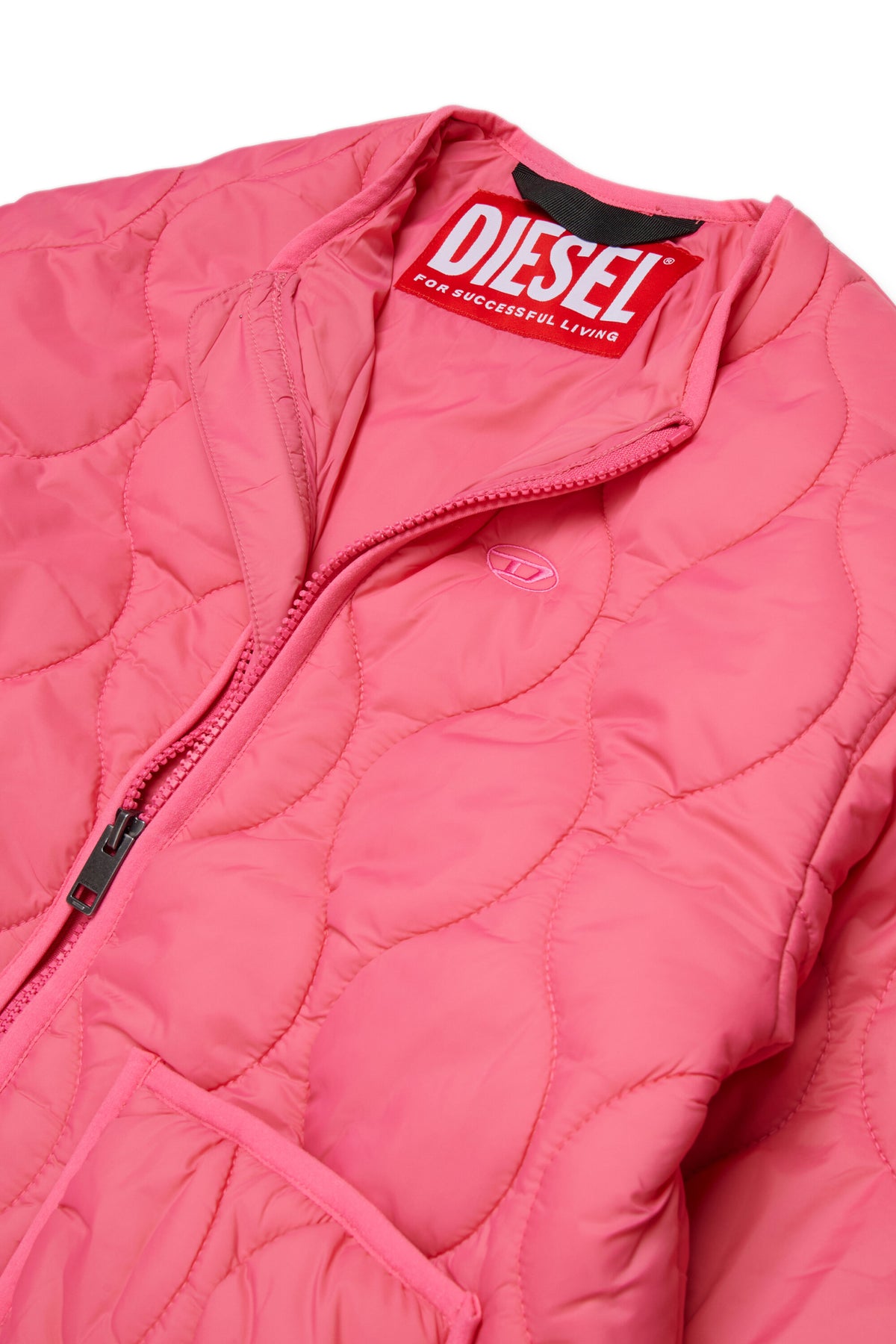Chaqueta acolchada con logo estampado