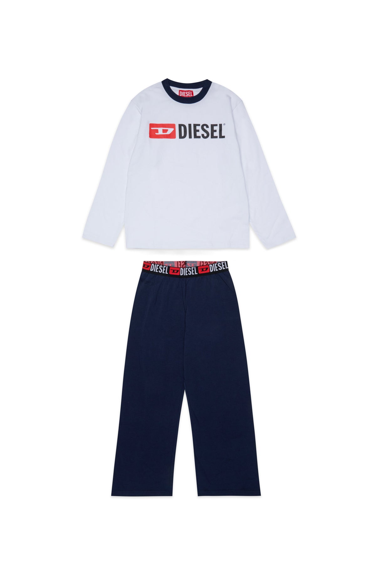 Pijama con logo