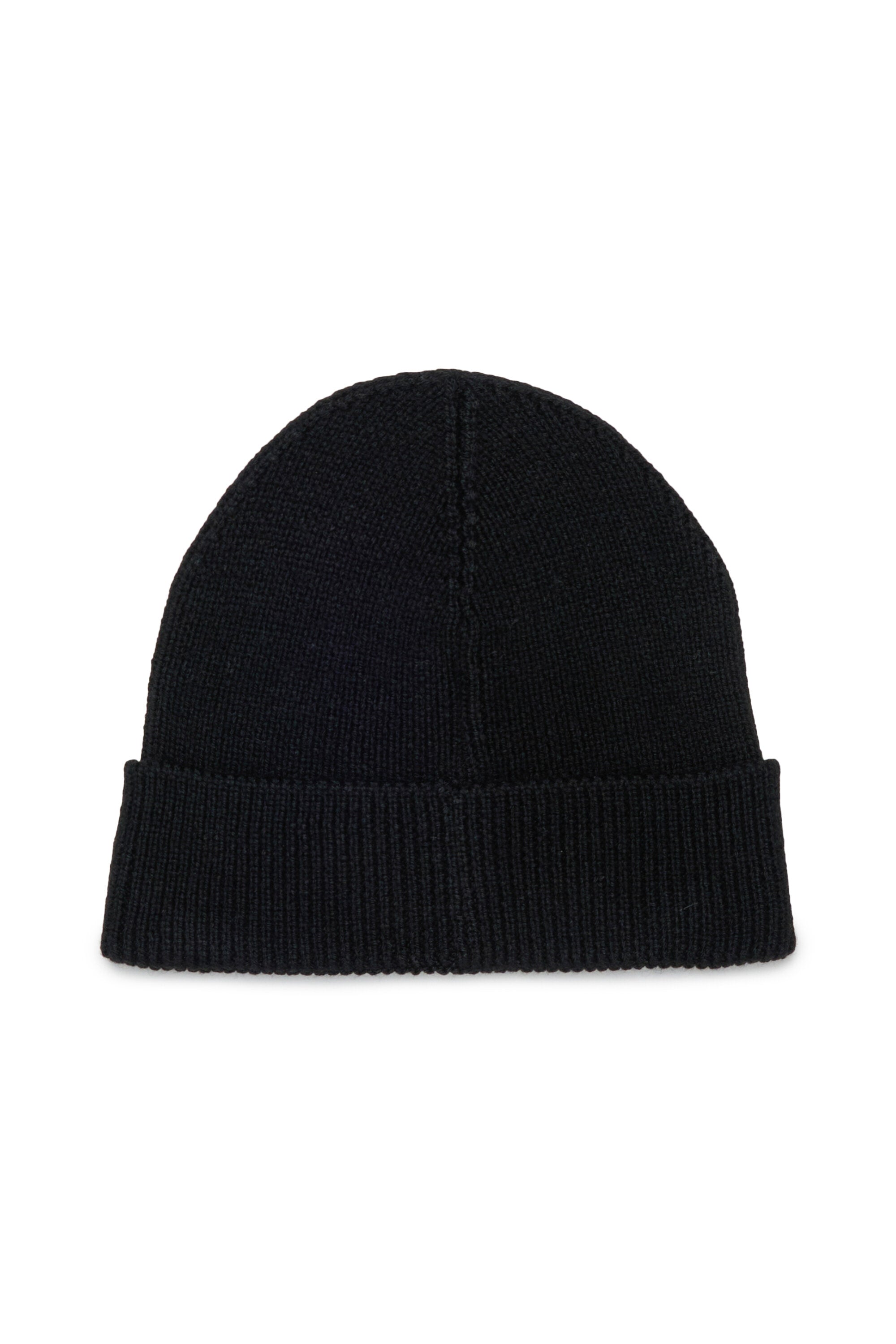 Cap with logo