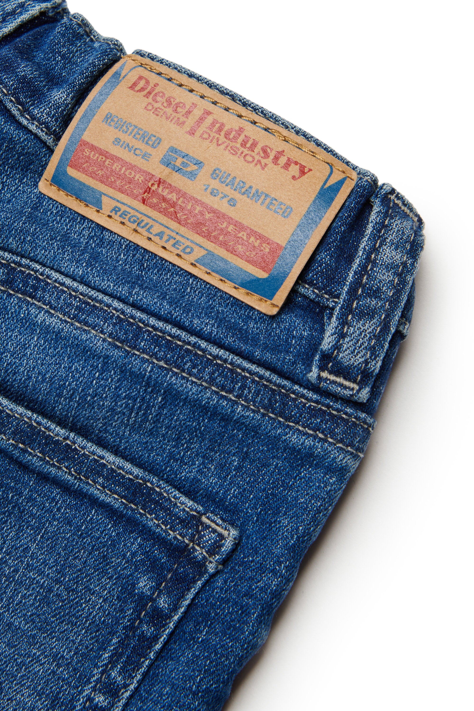 Shorts vaqueros con dobladillo