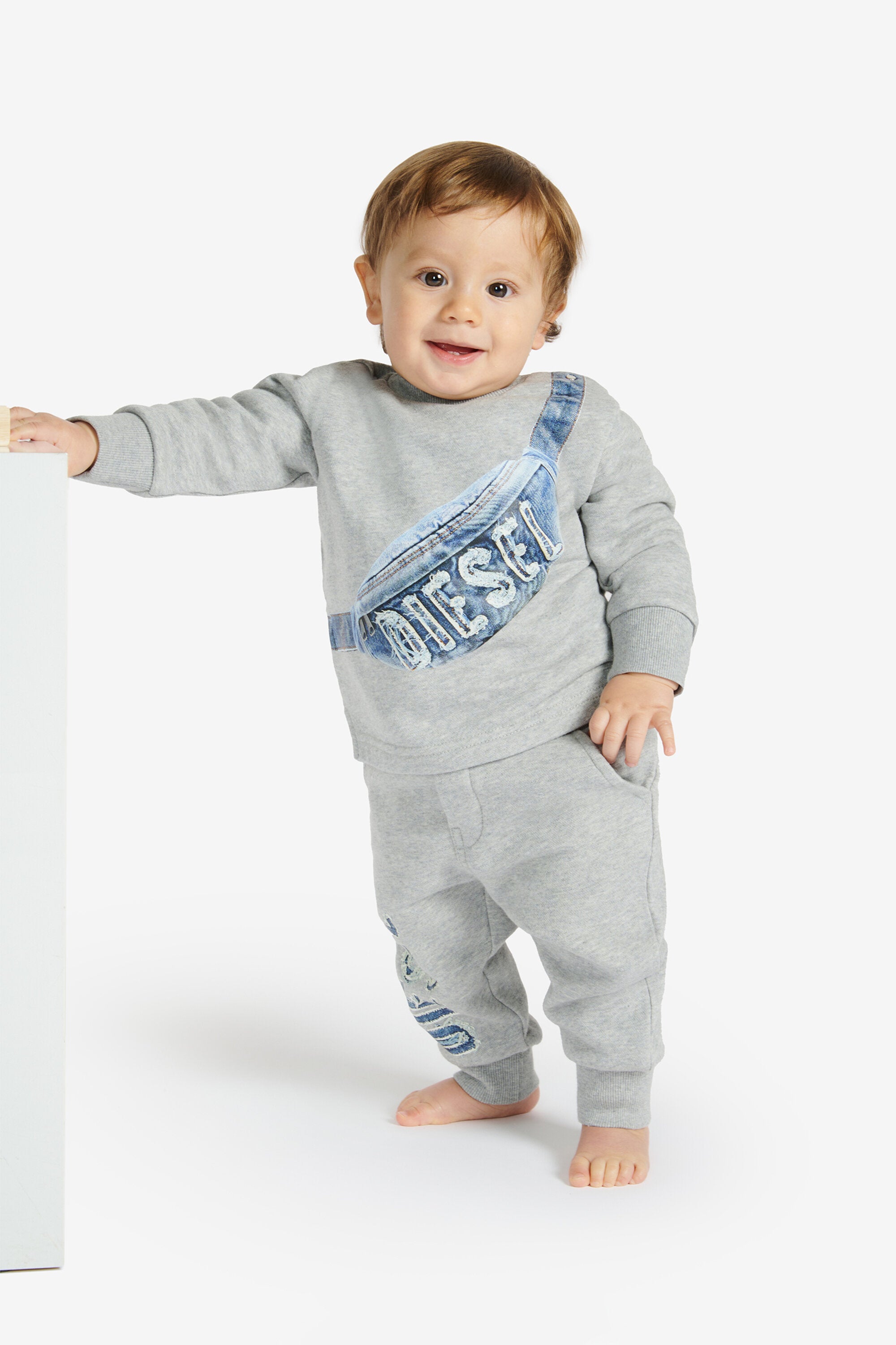 Sudadera de cuello redondo con gráficos del Hip Pack de Diesel