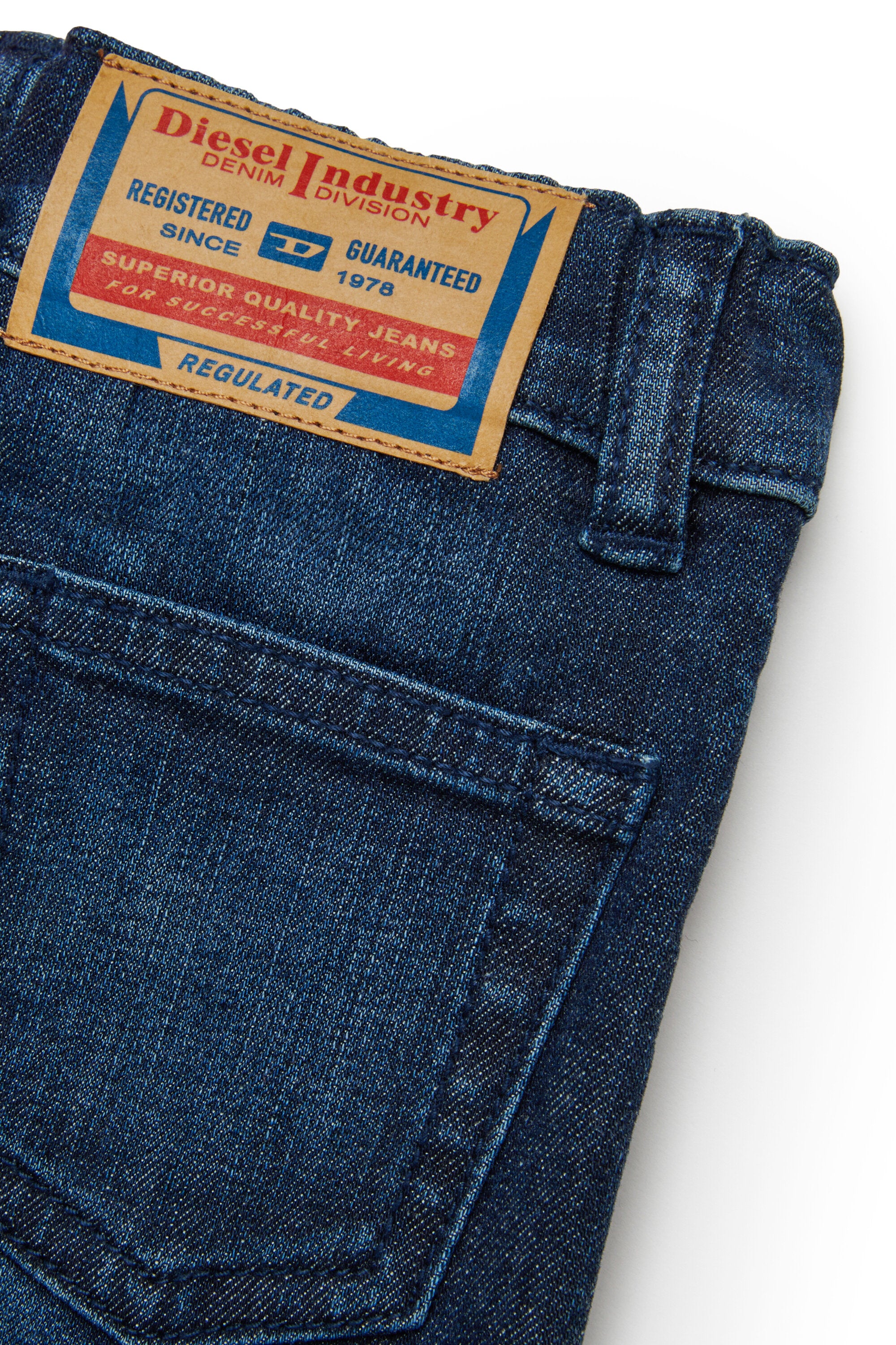 Falda corta vaquera azul oscuro