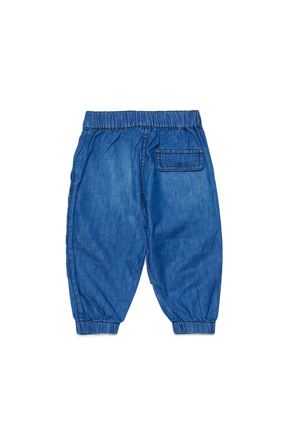 Jeans relaxed fit lavado azul medio