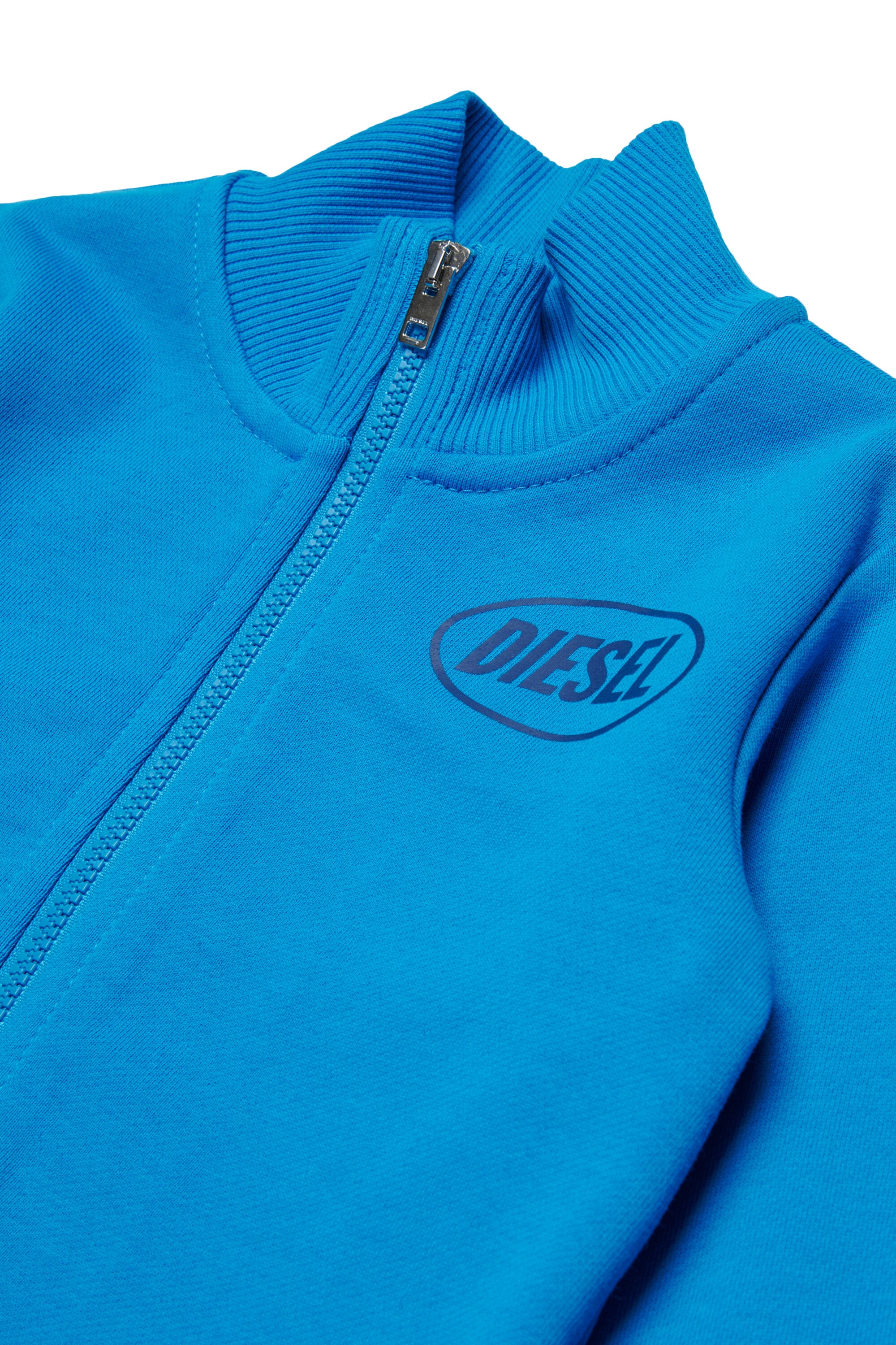 Sudadera con cremallera completa y logo