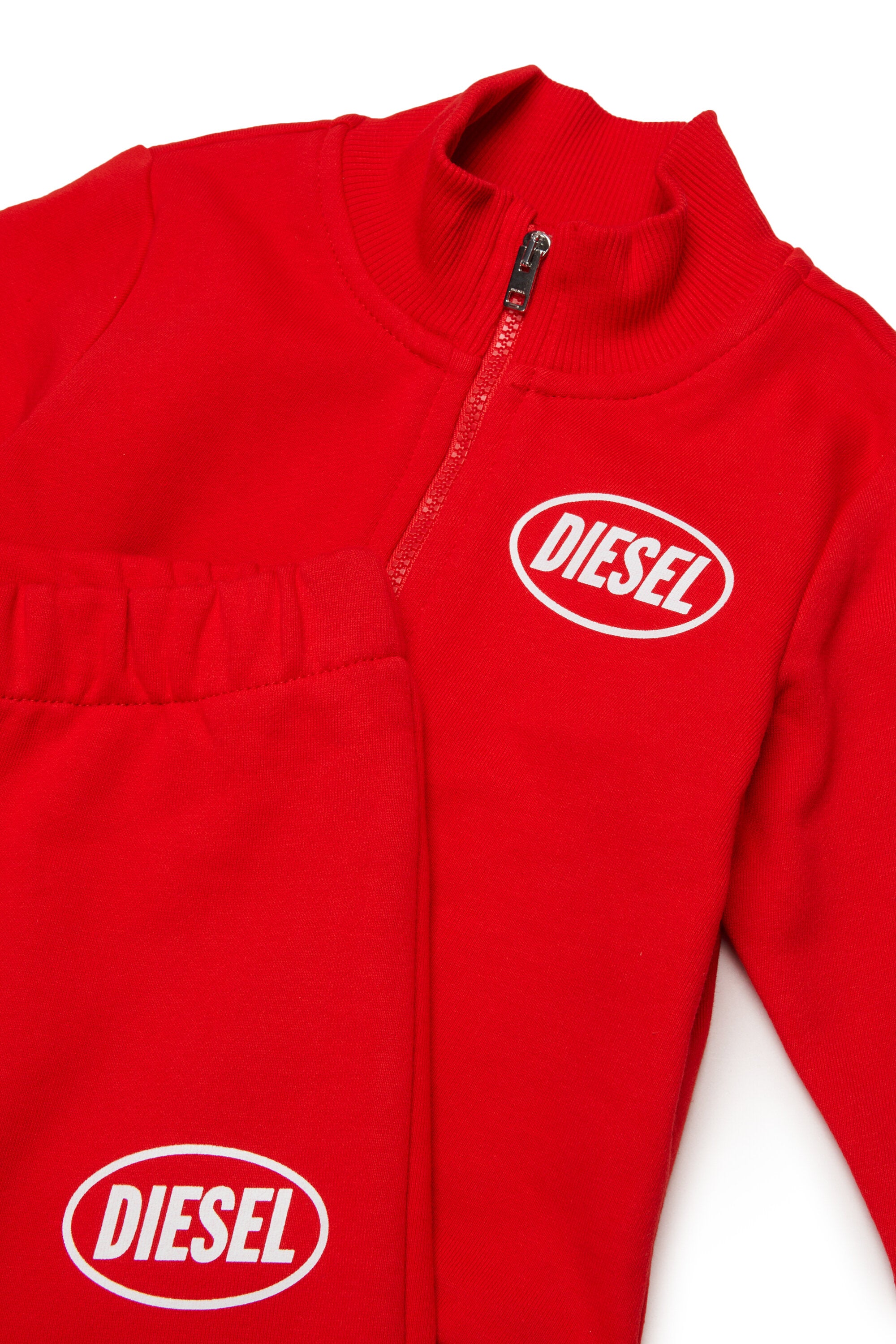 Tracksuit with logo