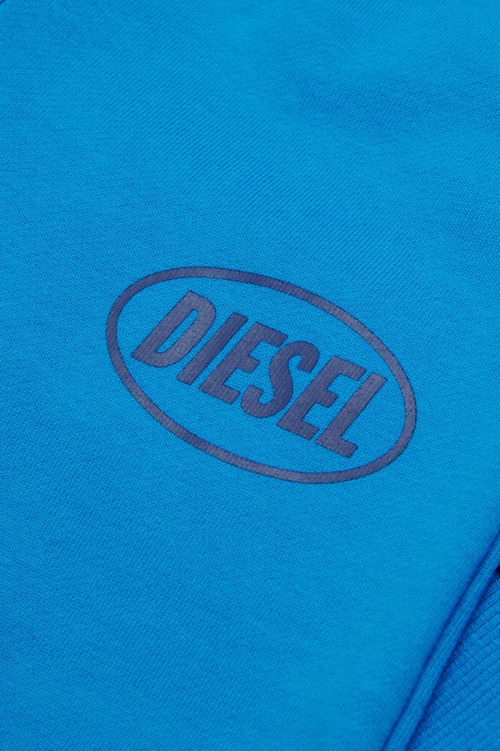 Tracksuit with logo