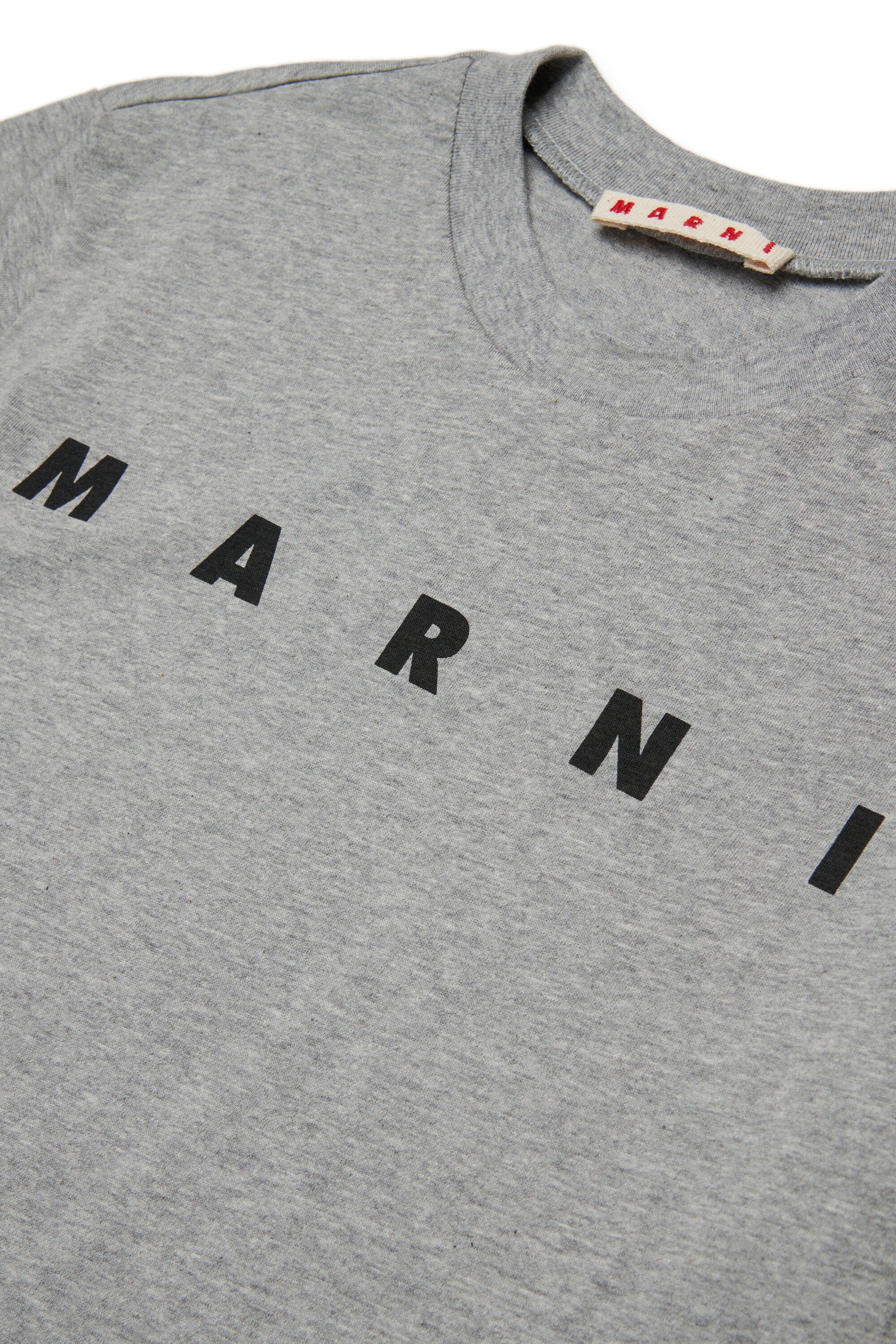 Camiseta de jersey con logotipo