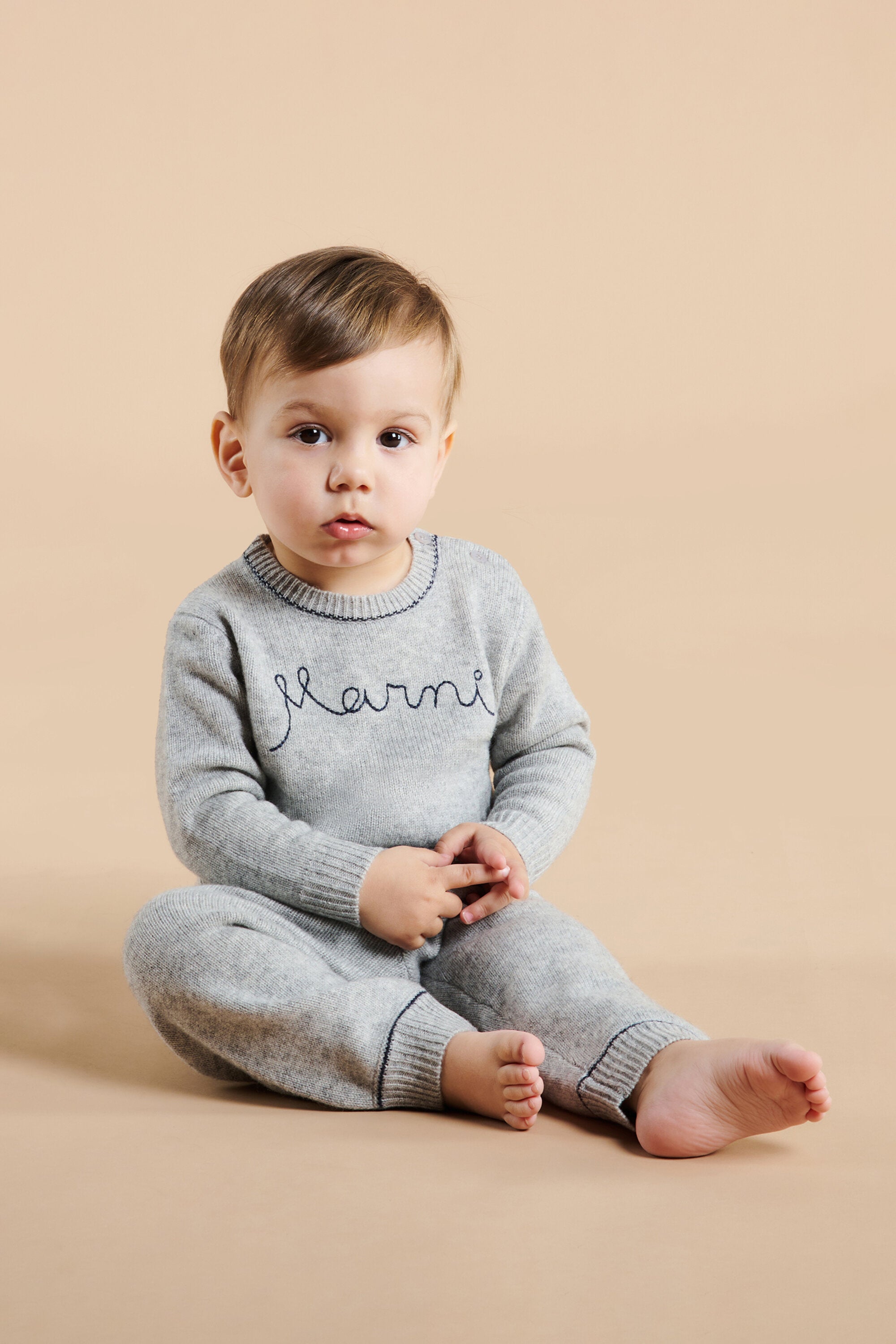 Jersey de cuello redondo en mezcla de lana y cachemira