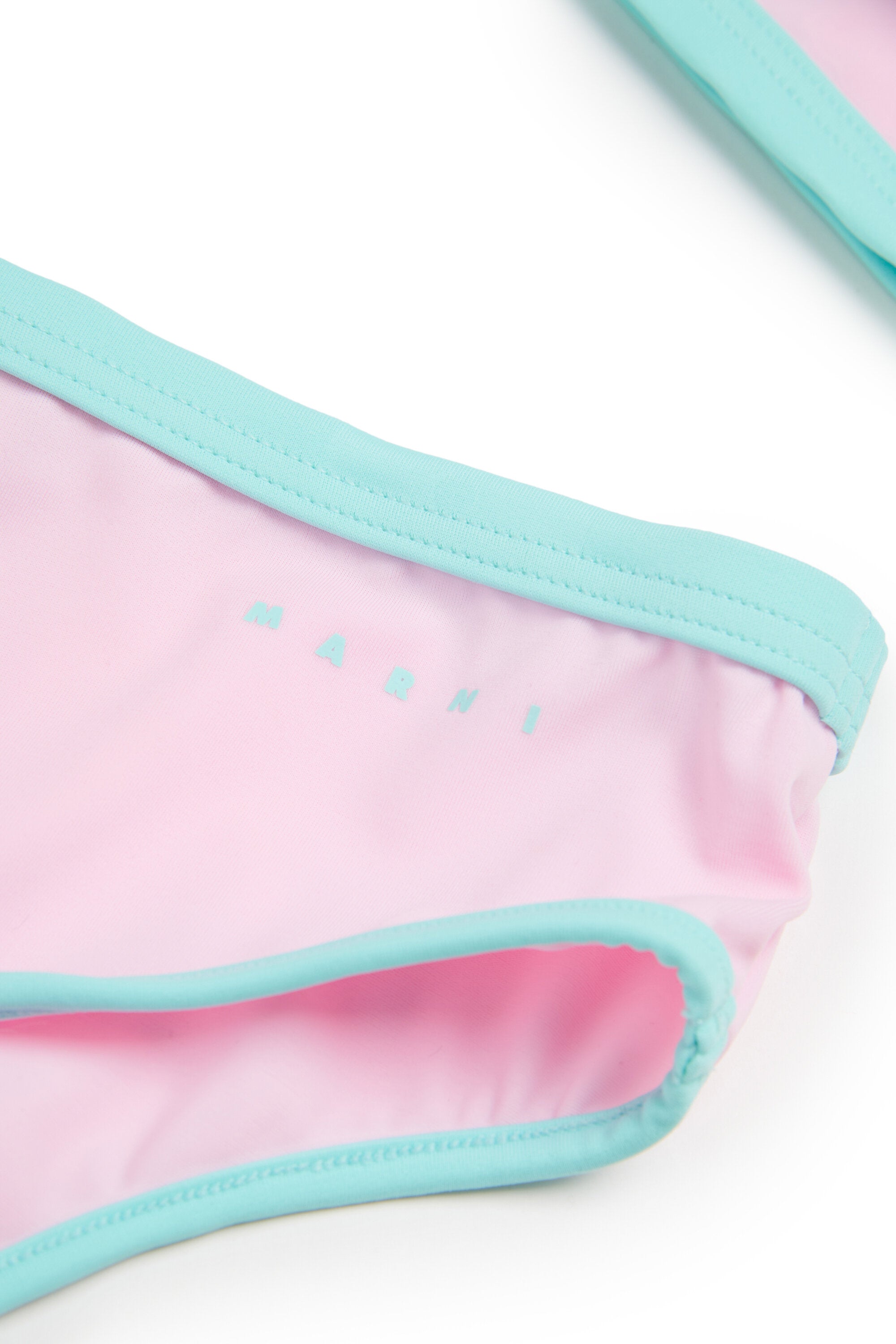 Traje de baño bikini con correas para los hombros cruzadas