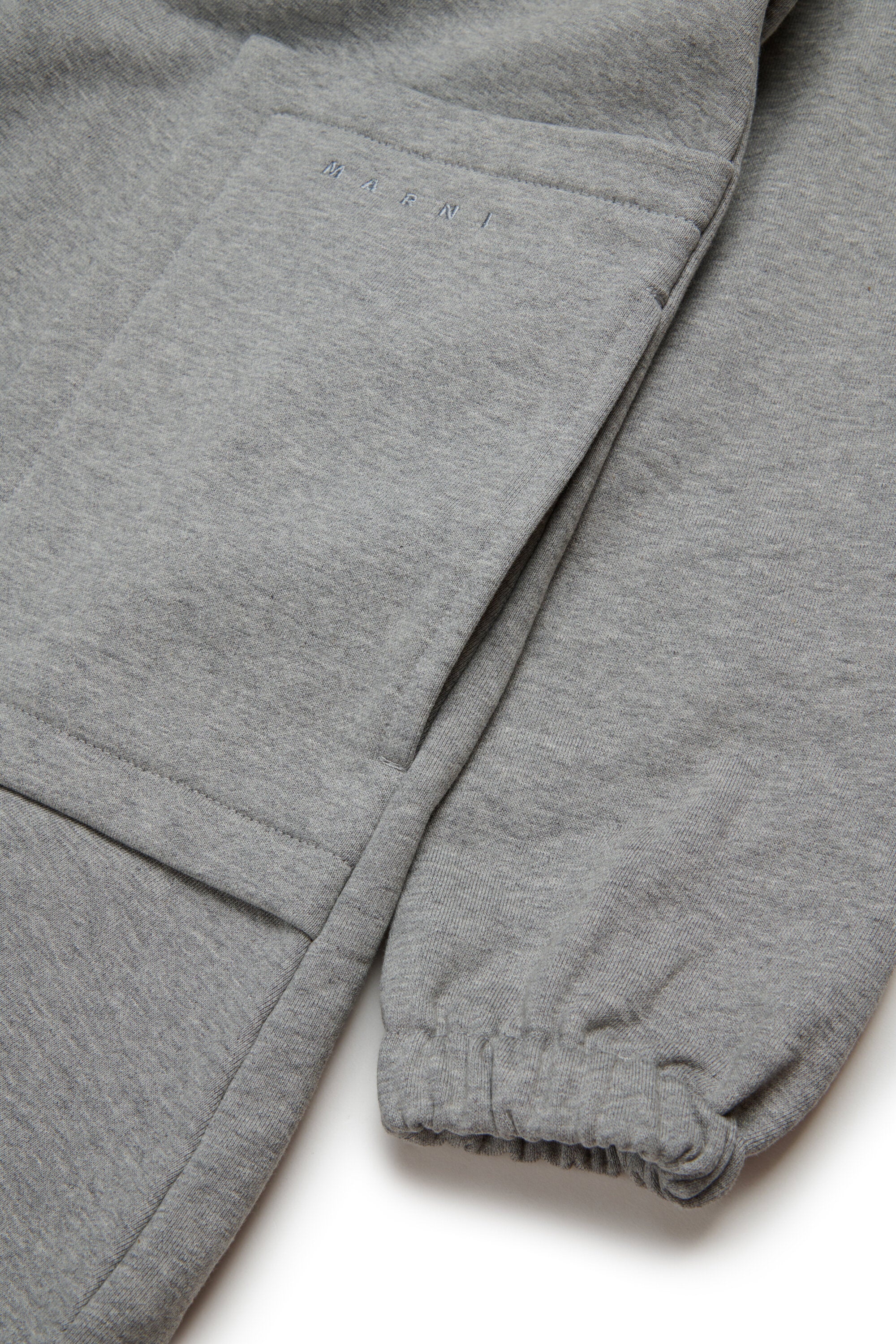 Minivestido de felpa con bolsillos de parche