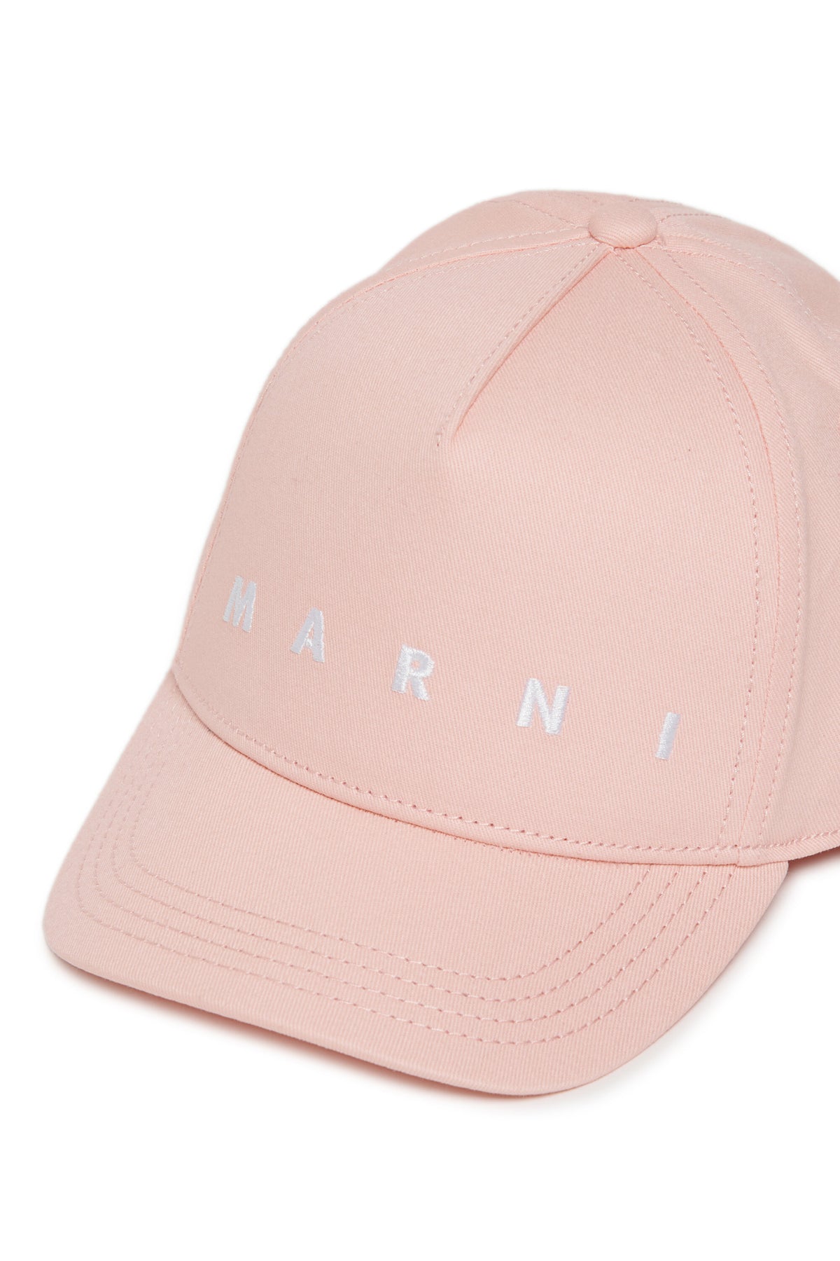 Gorra de béisbol con marca de gabardina