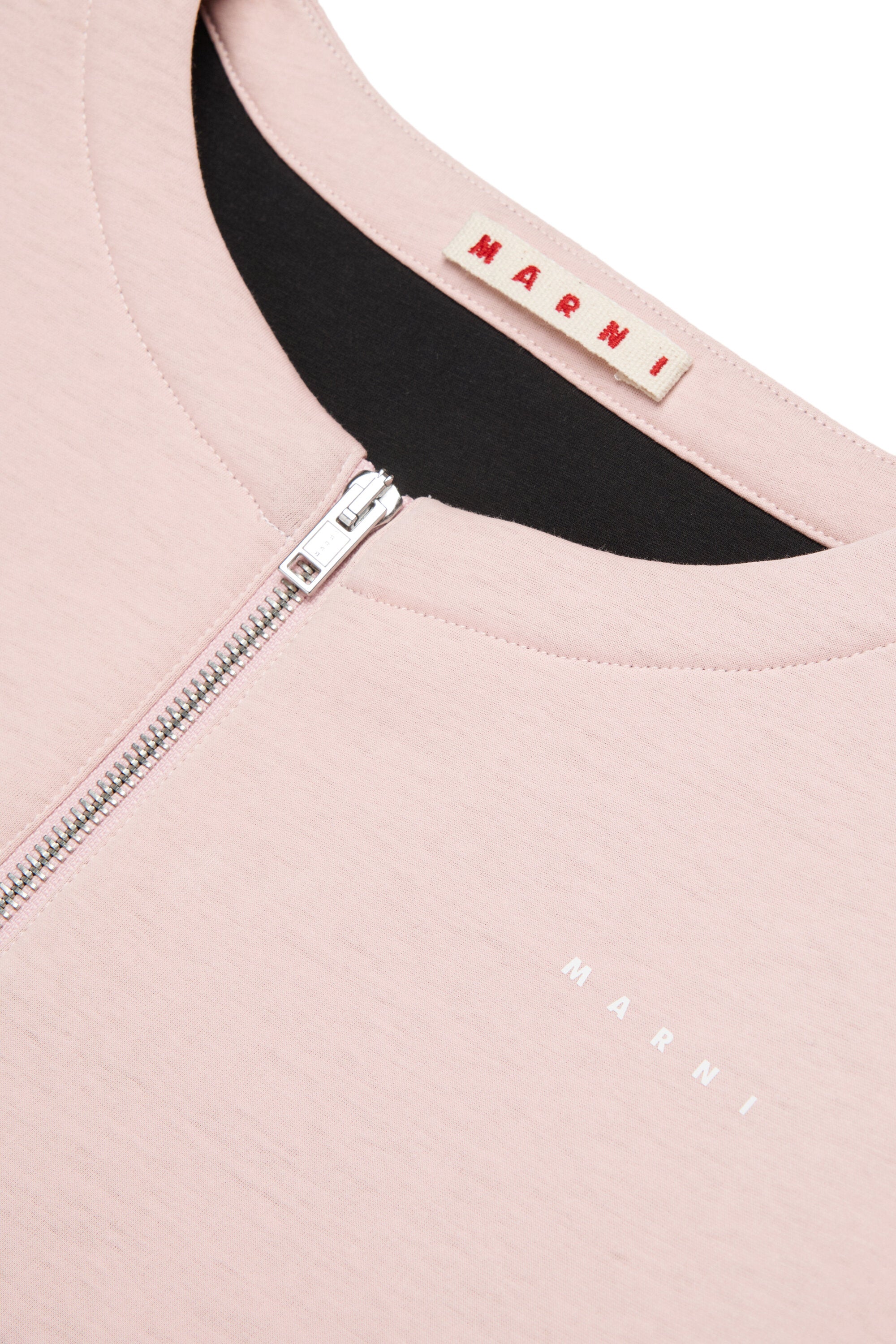 Chaqueta corta con logo estampado