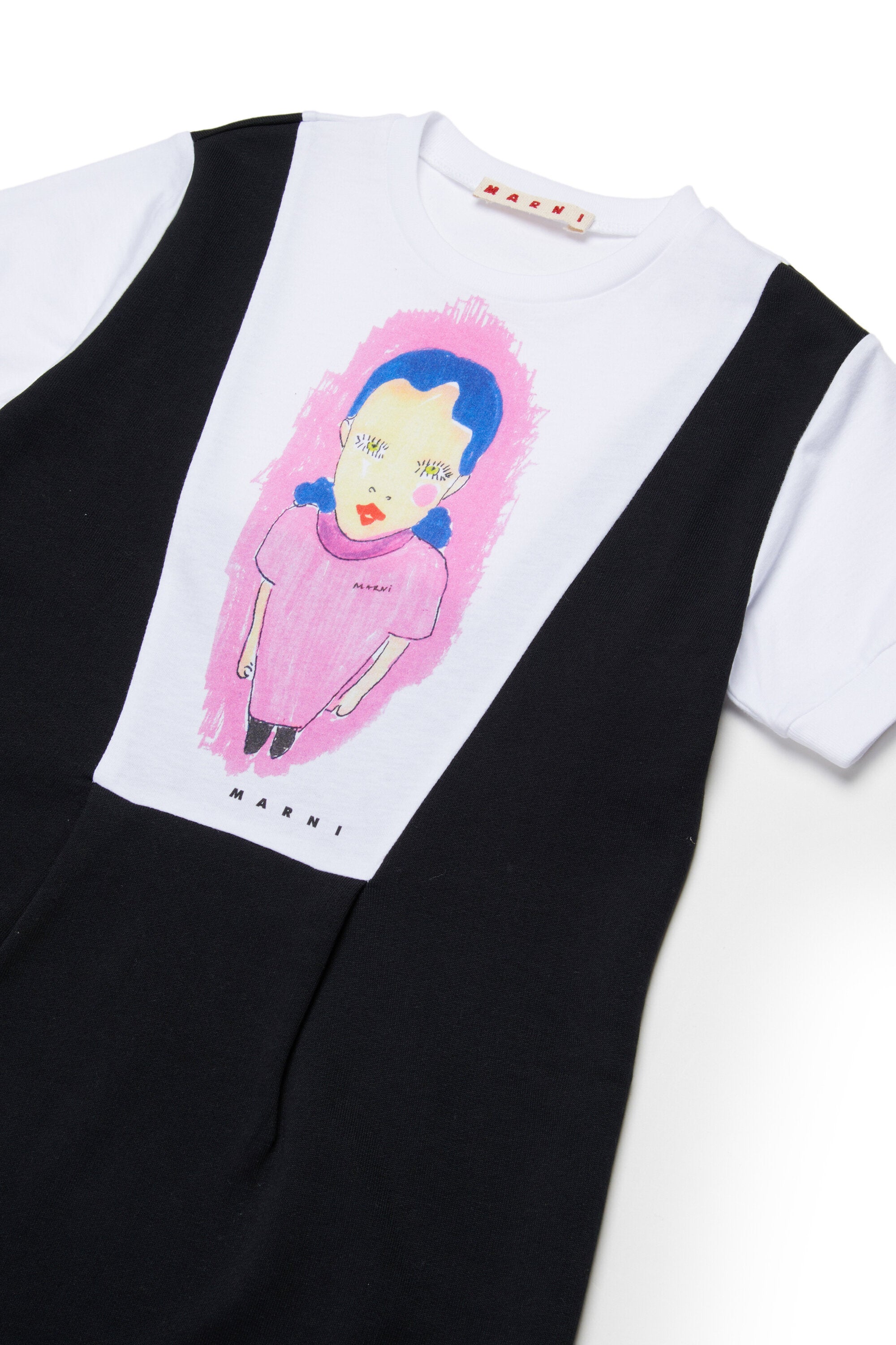 Vestido corto con estampado gráfico