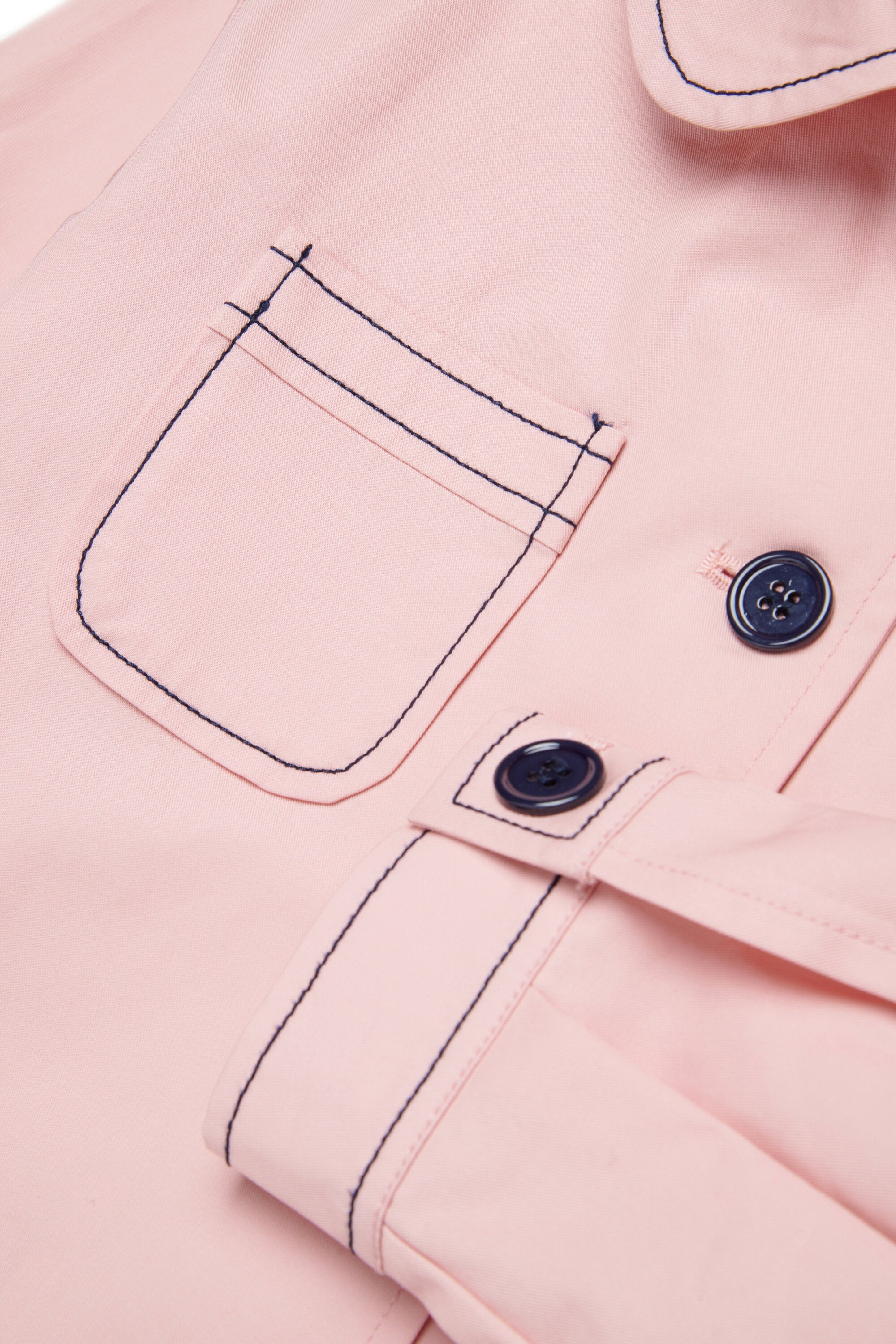 Chaqueta con logotipo estampado