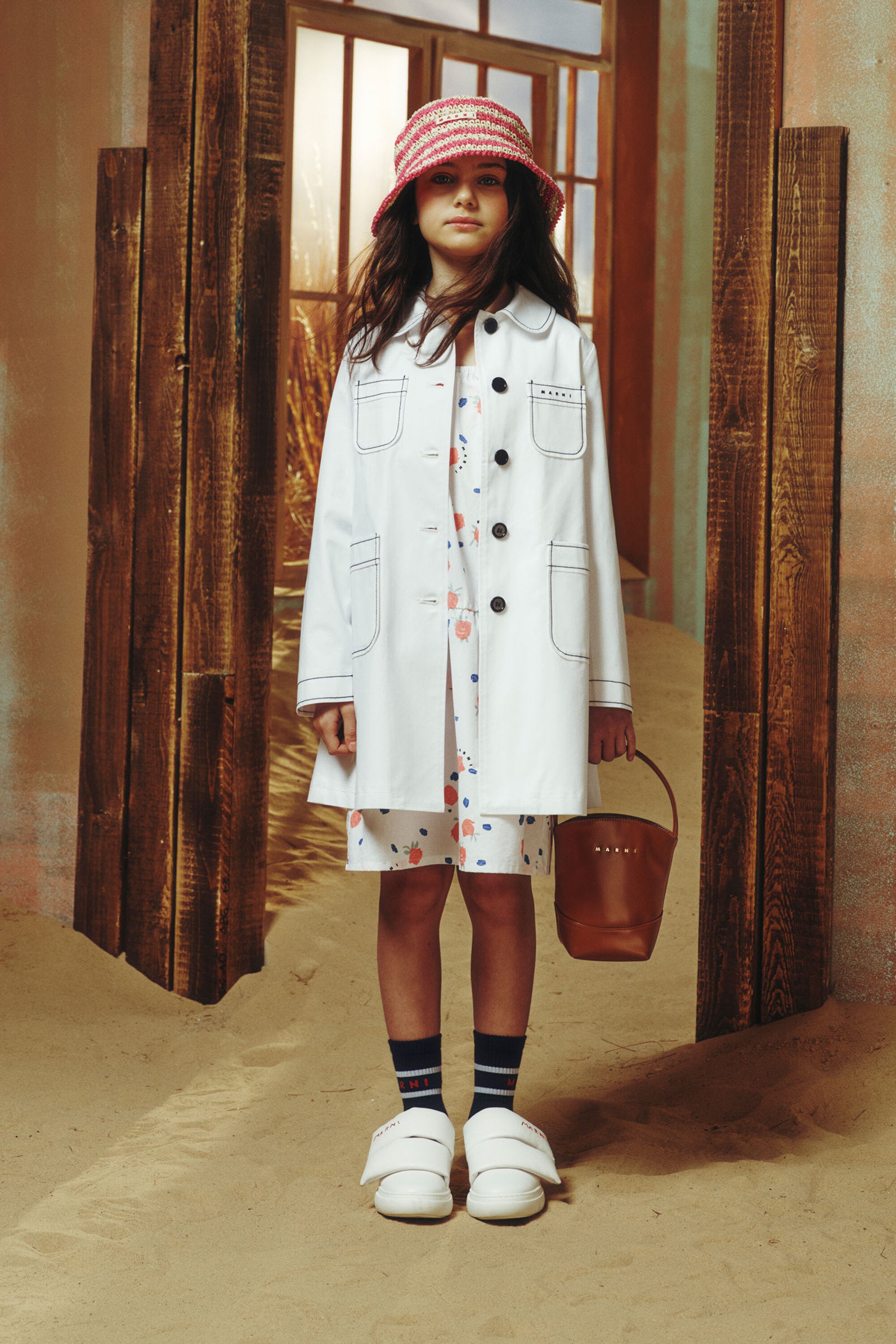 Chaqueta con logo estampado