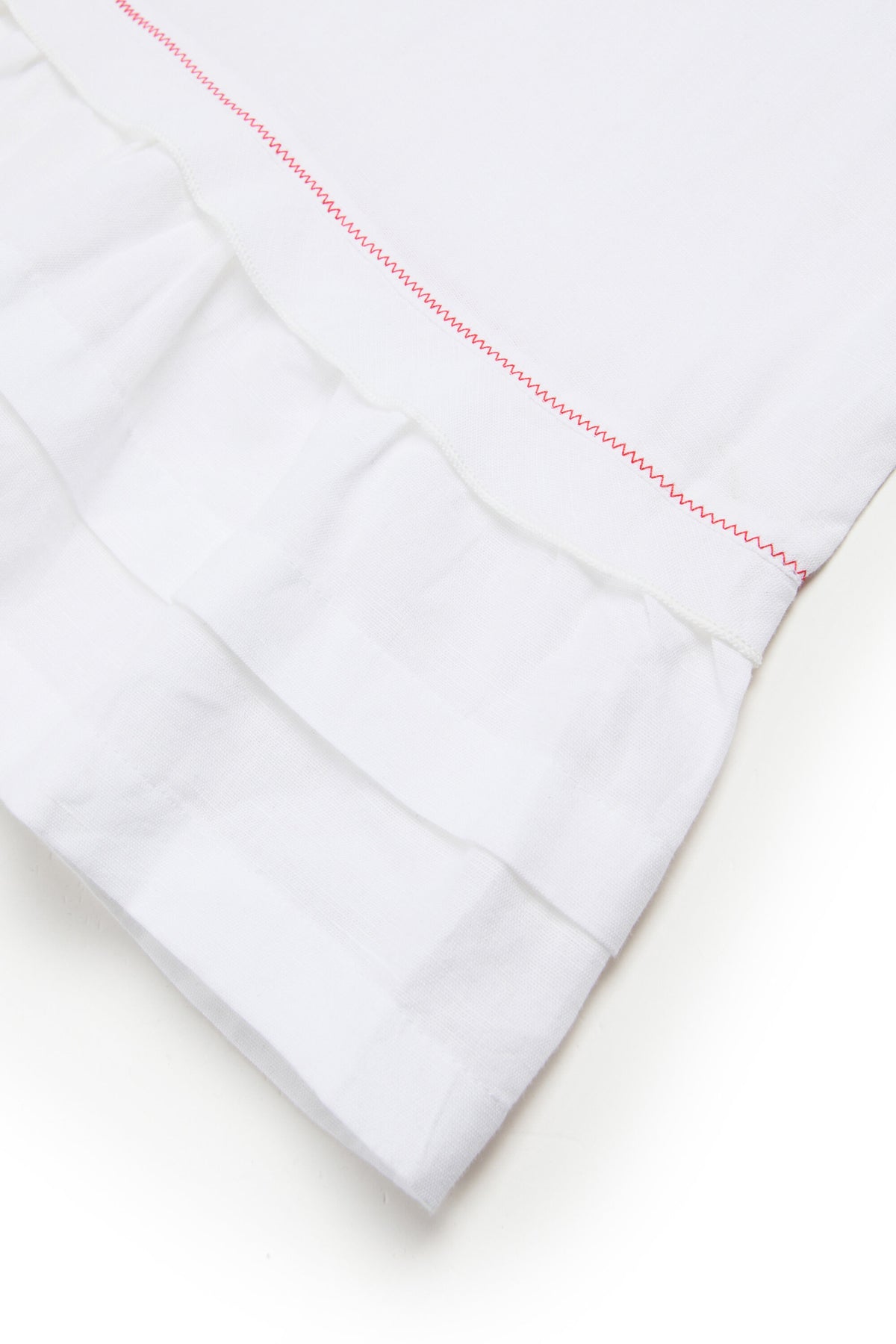 Dress with heart embroidery and ruffles