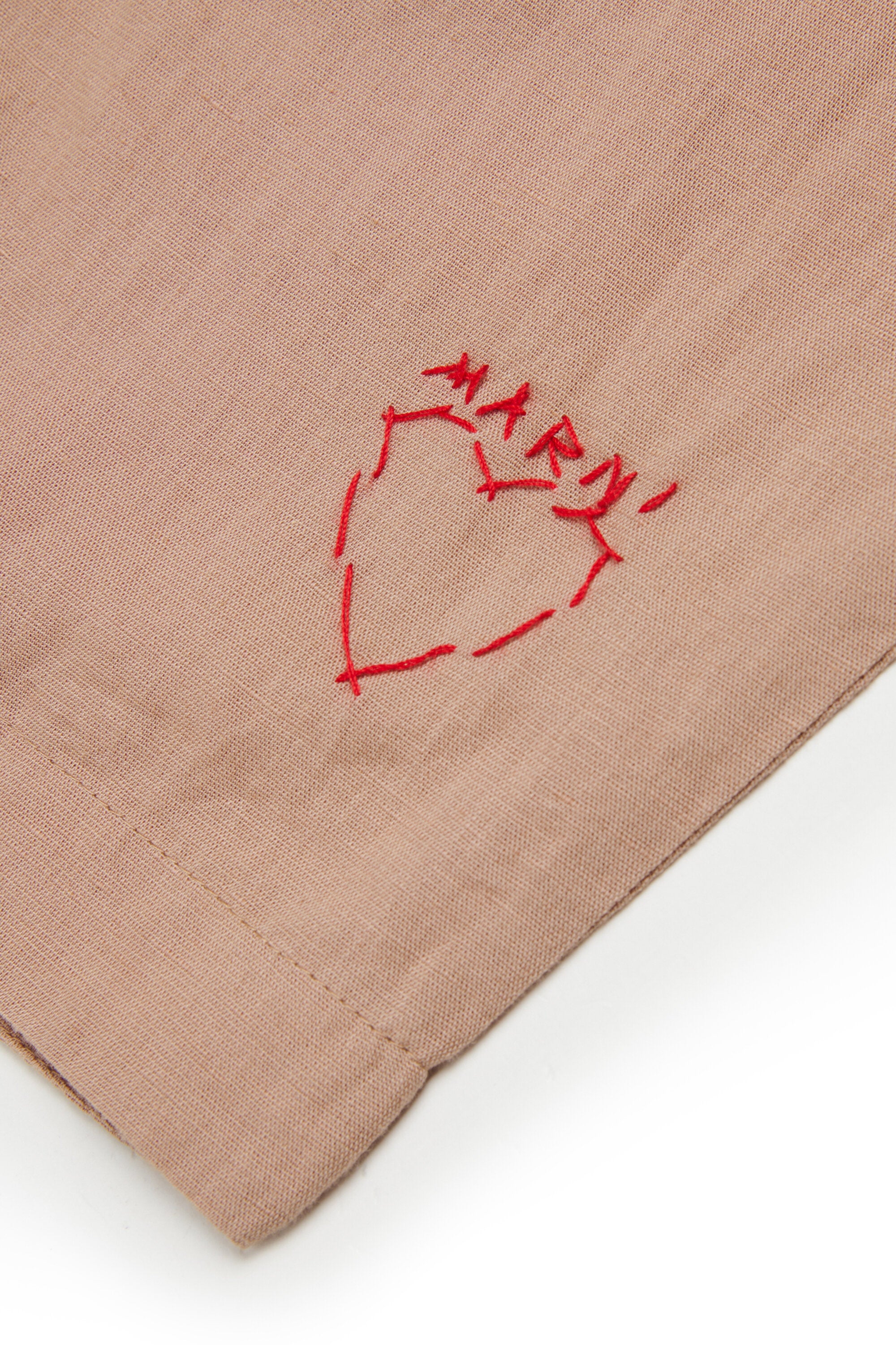 Pantalones con logo bordado