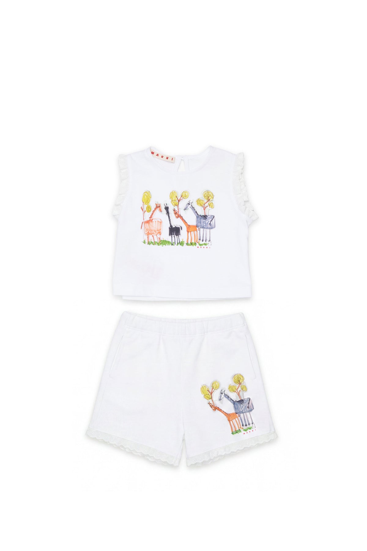 Set de top y shorts con encaje