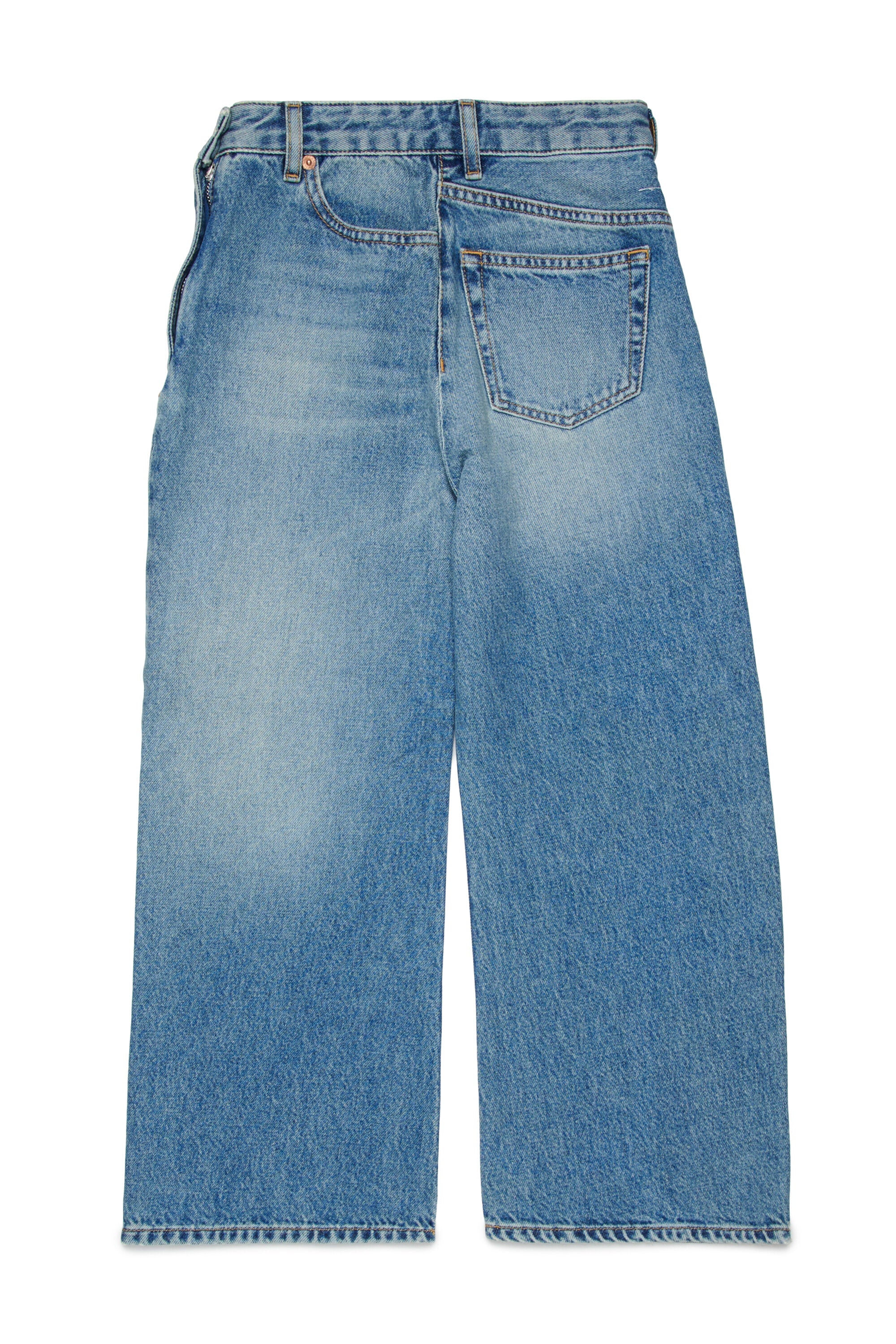 Jeans regular fit lavado azul claro