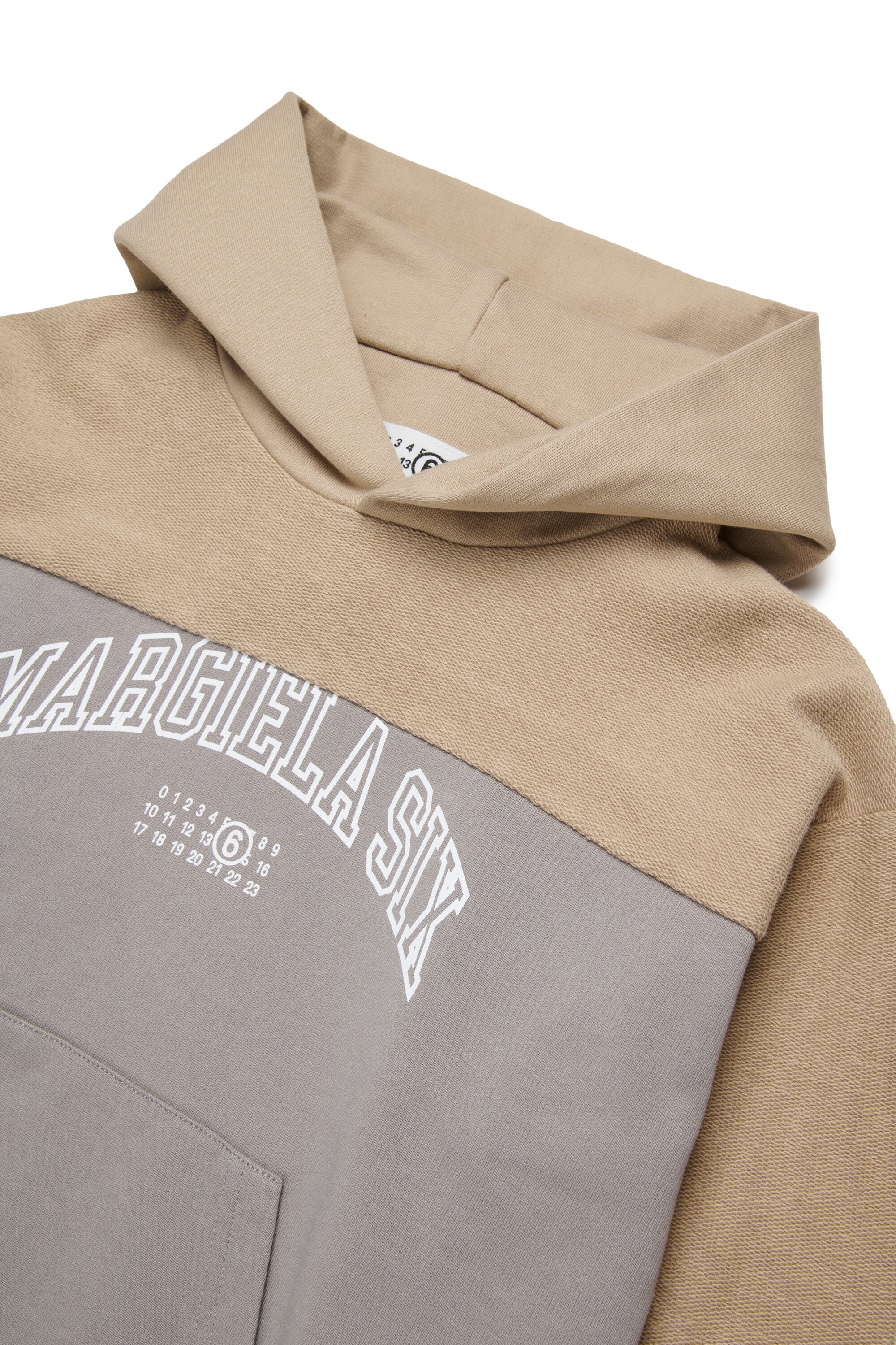 Sudadera con capucha y logo