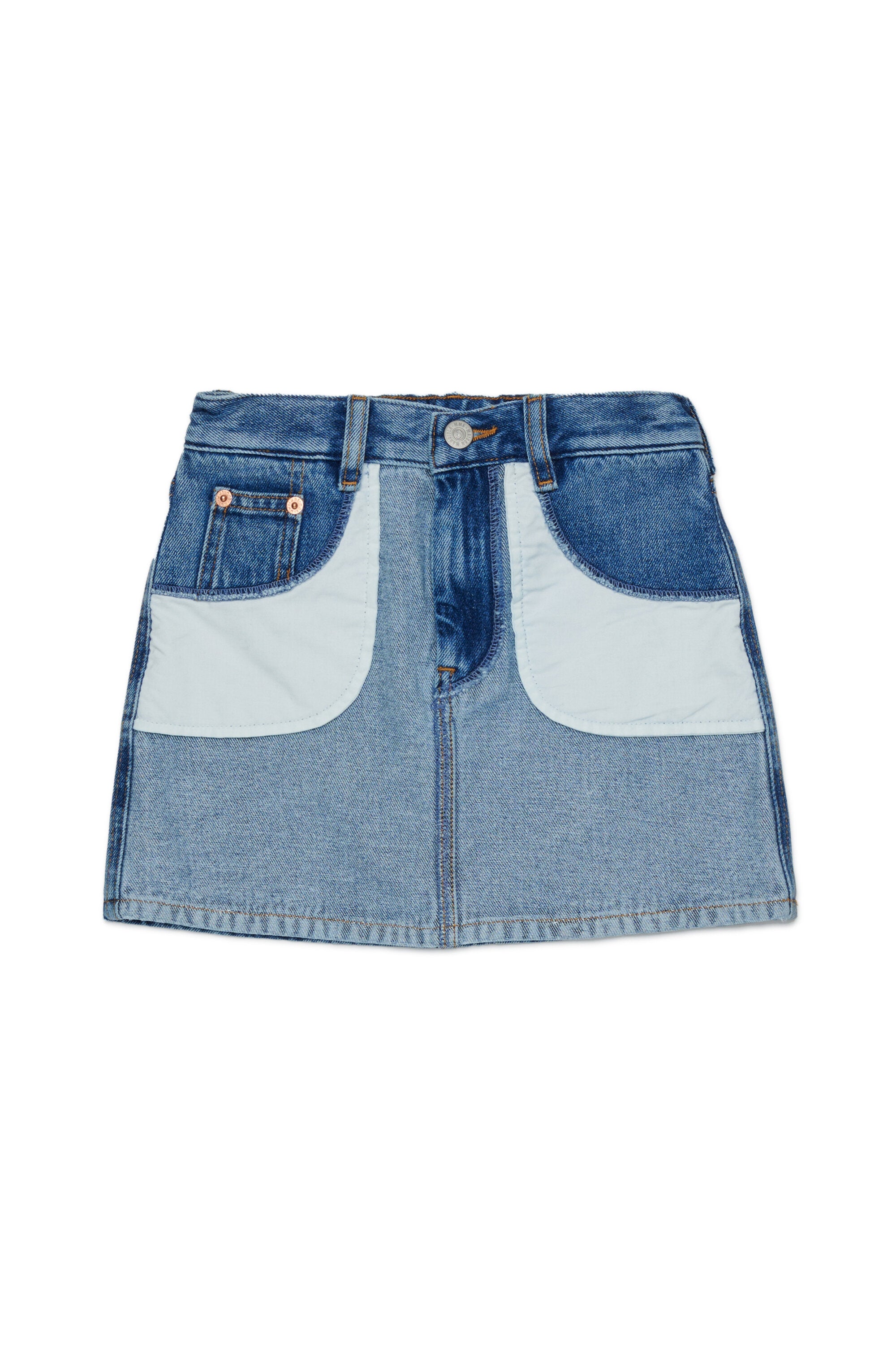 Denim skirt with contrasting pockets