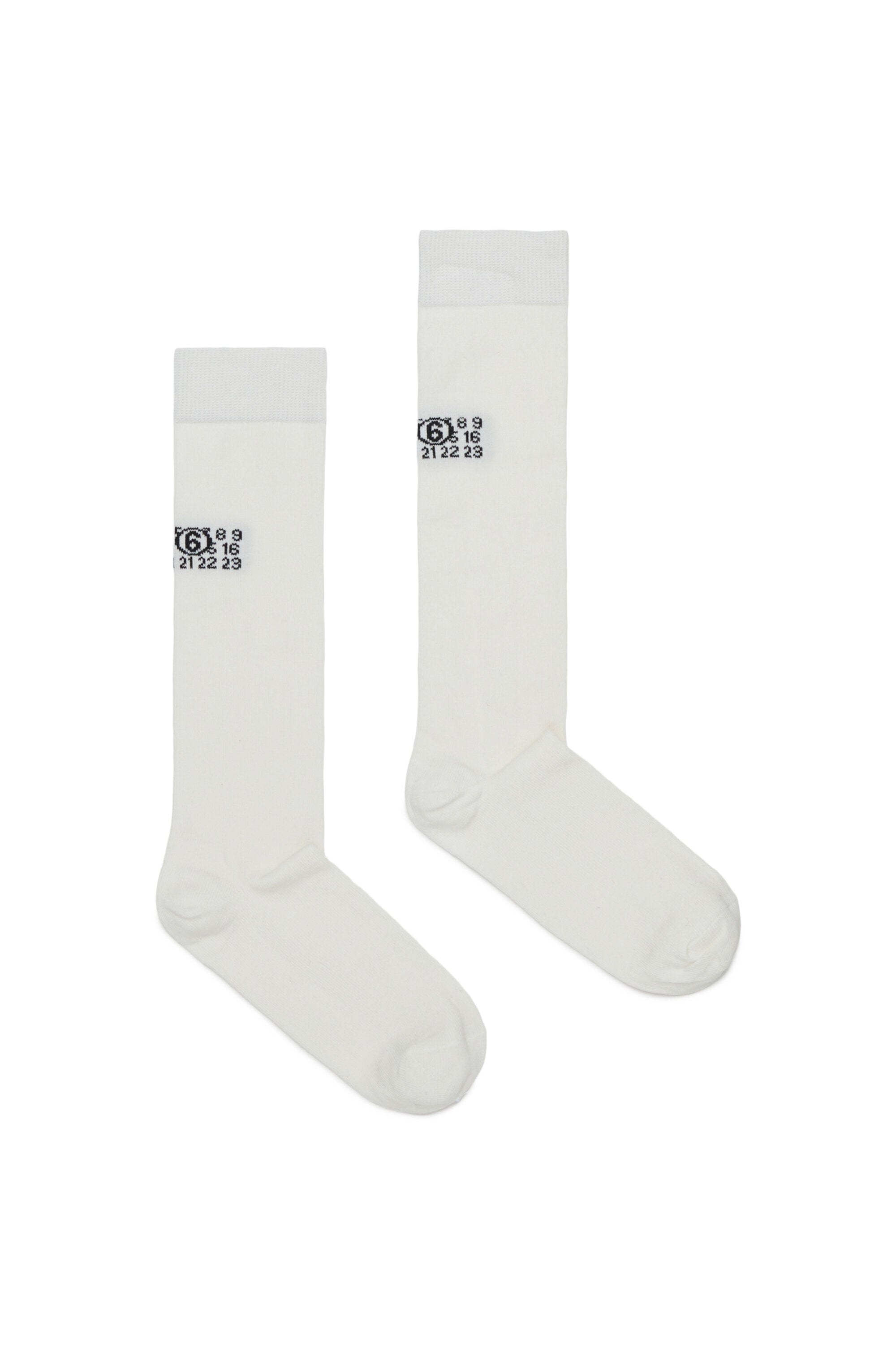 Calcetines con logo numérico