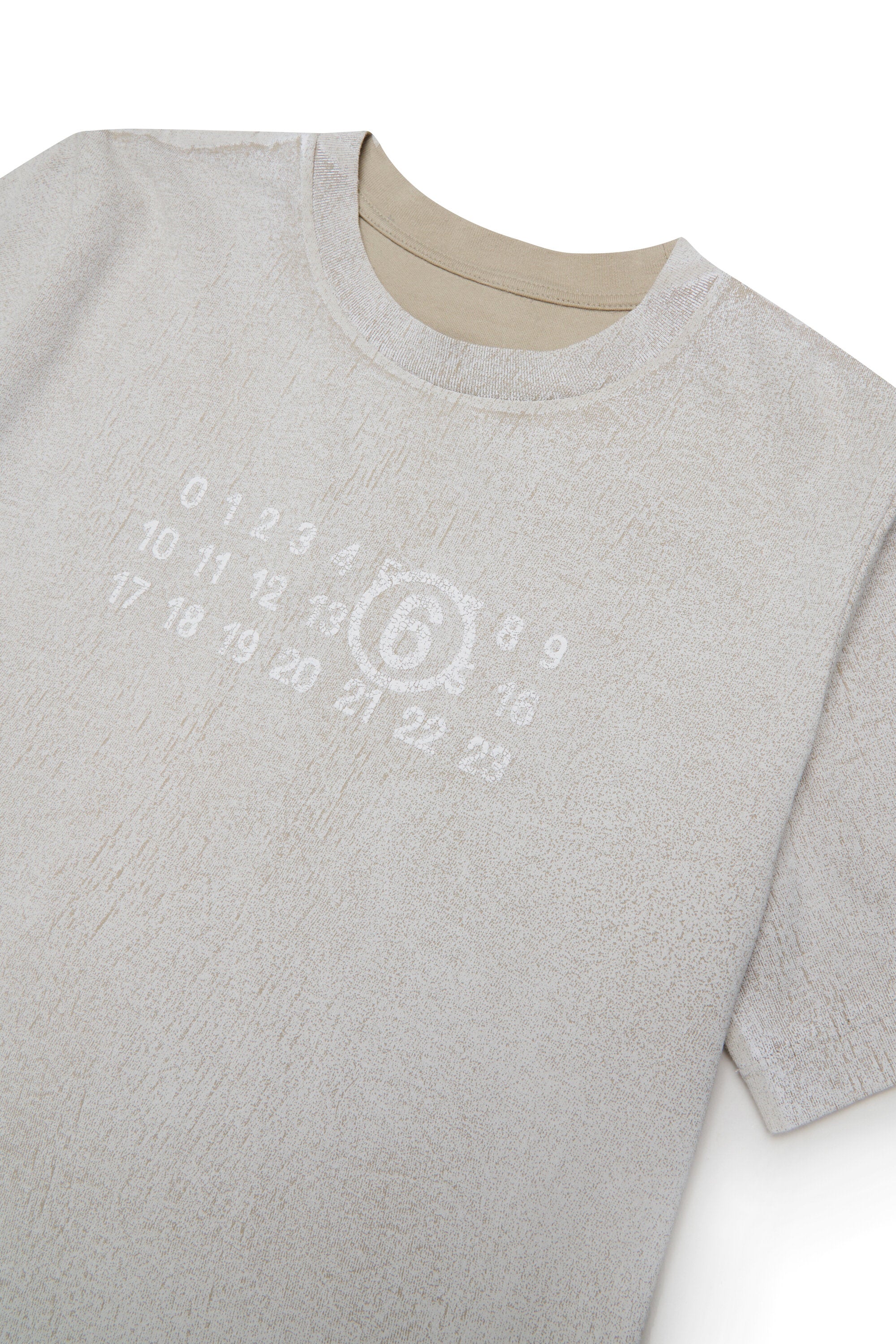 Camiseta con logo