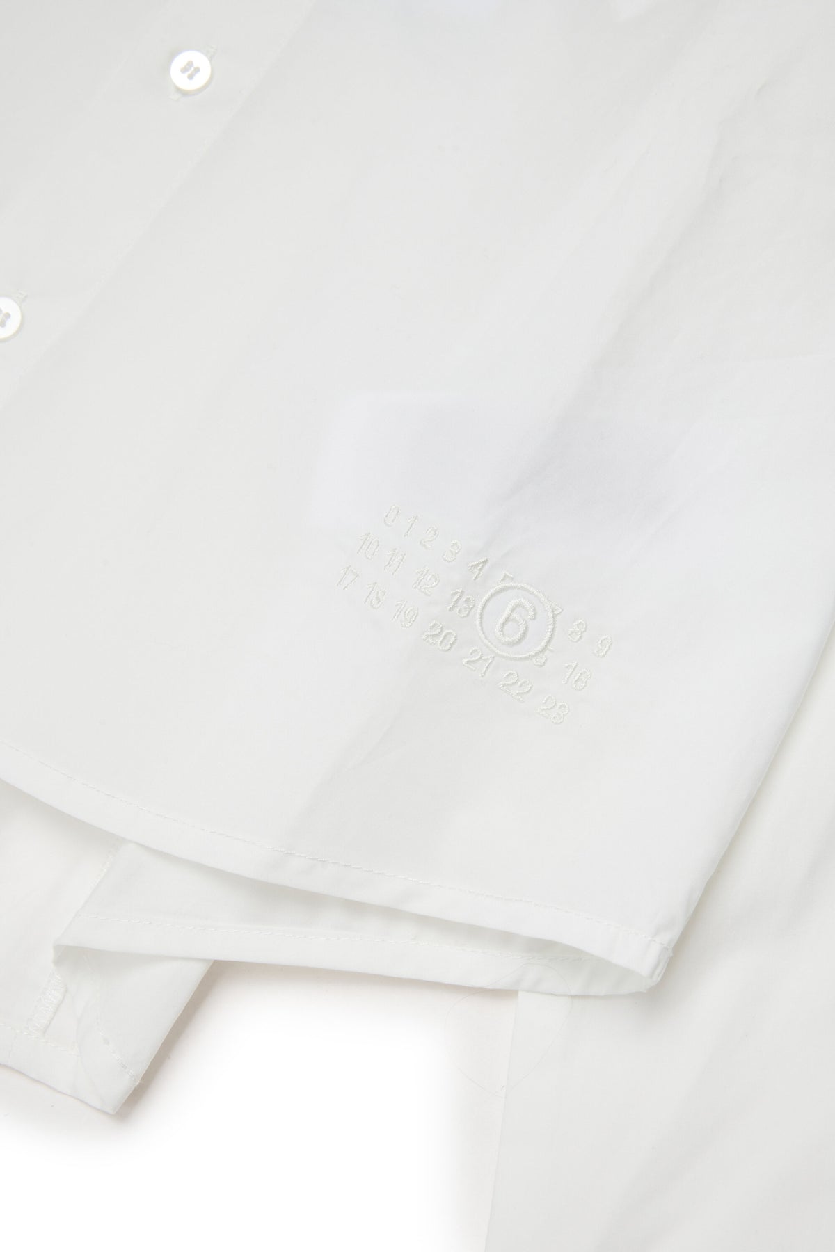 Long-sleeve shirt with logo