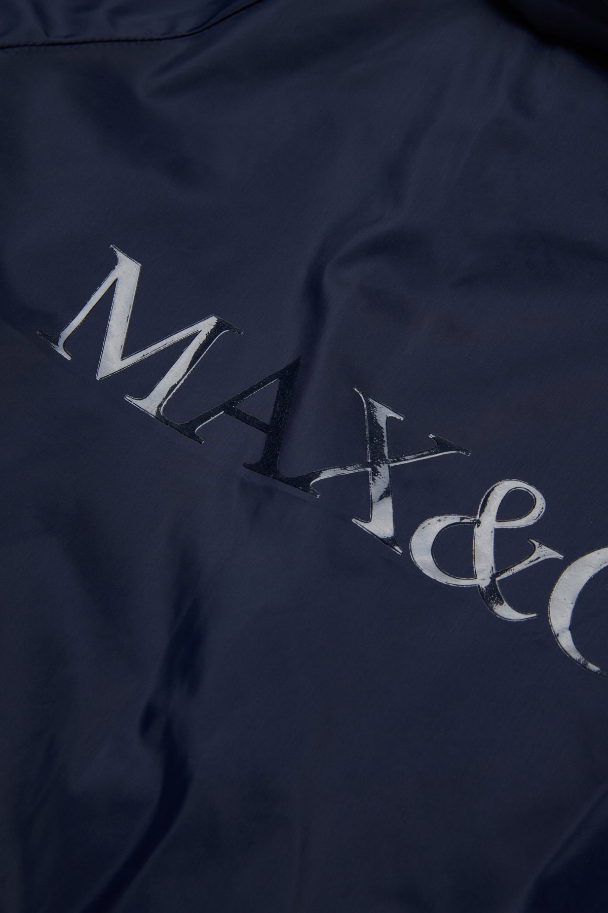 Windbreaker with printed logo