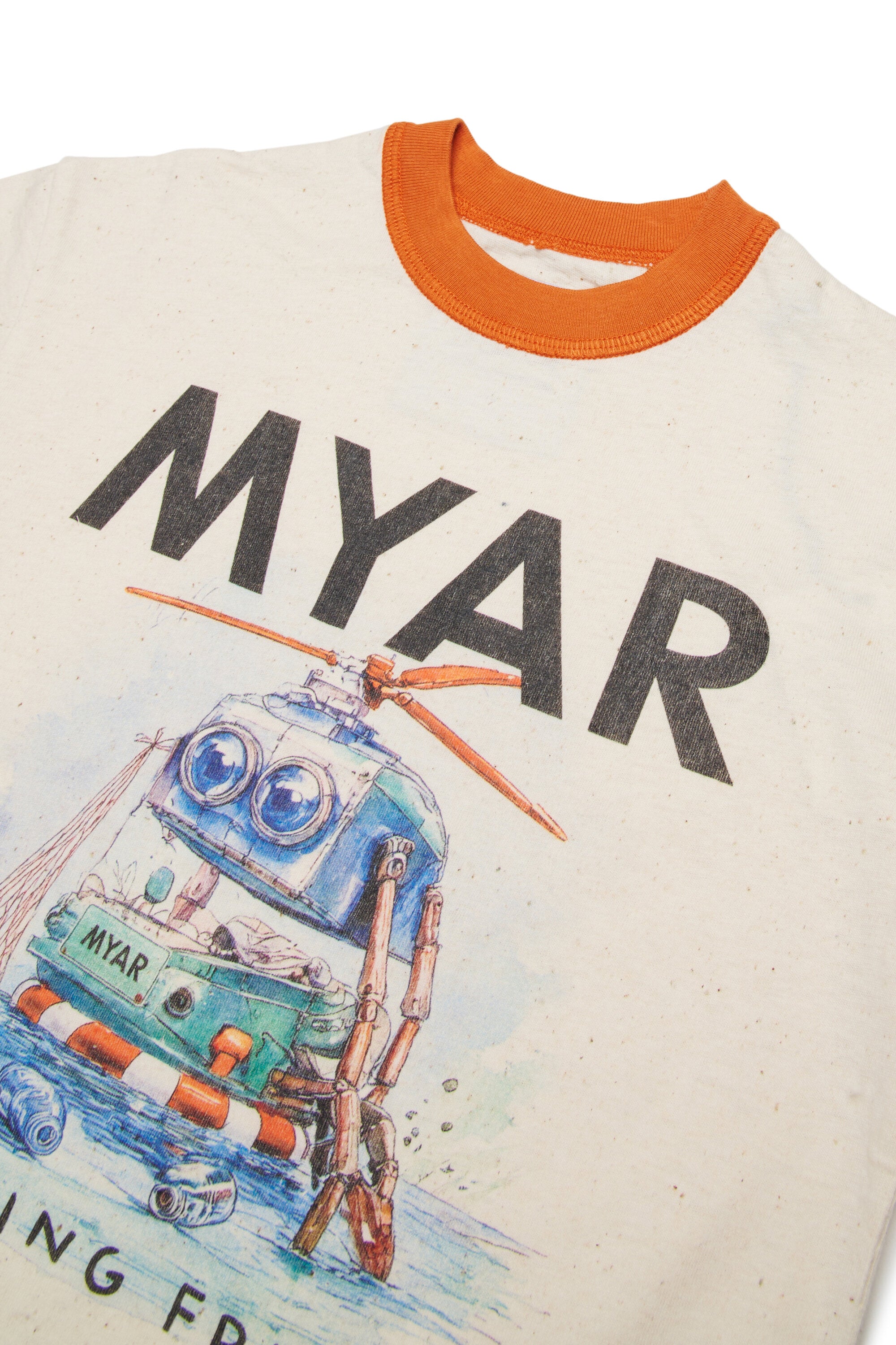 Camiseta con estampado de robot y cuello redondo