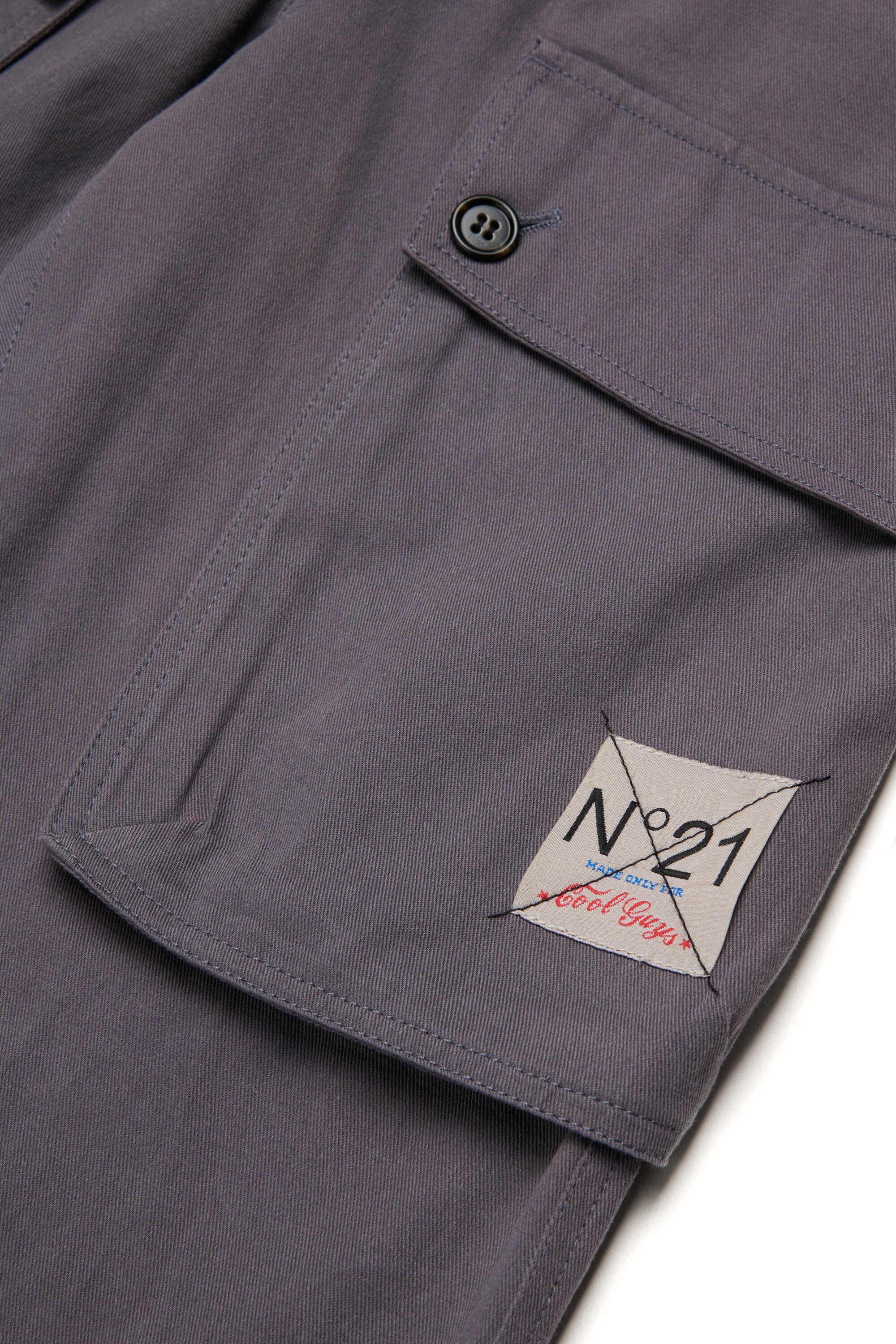 Pantalones cargo con logo