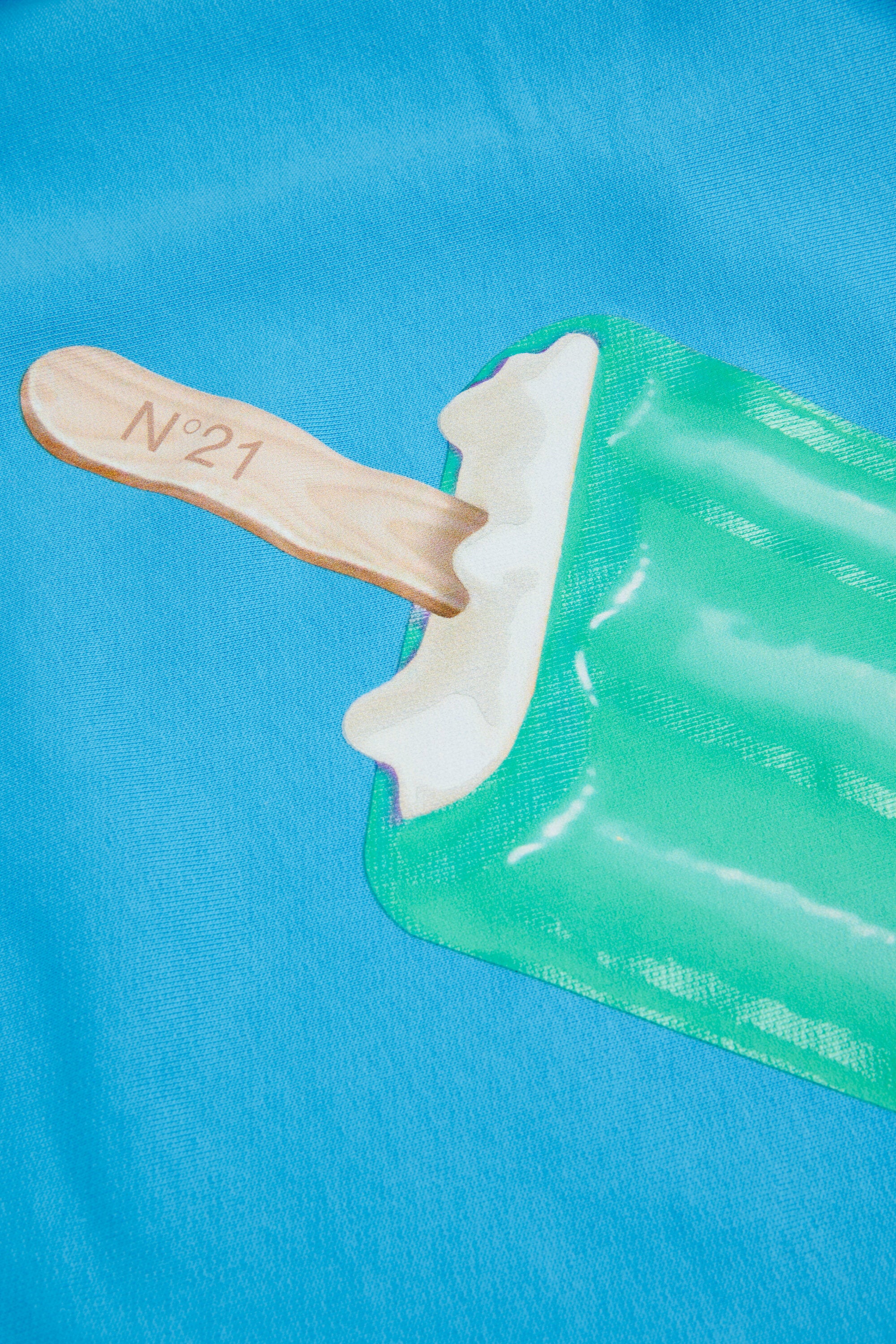 Sudadera de cuello redondo con estampado de polo de hielo