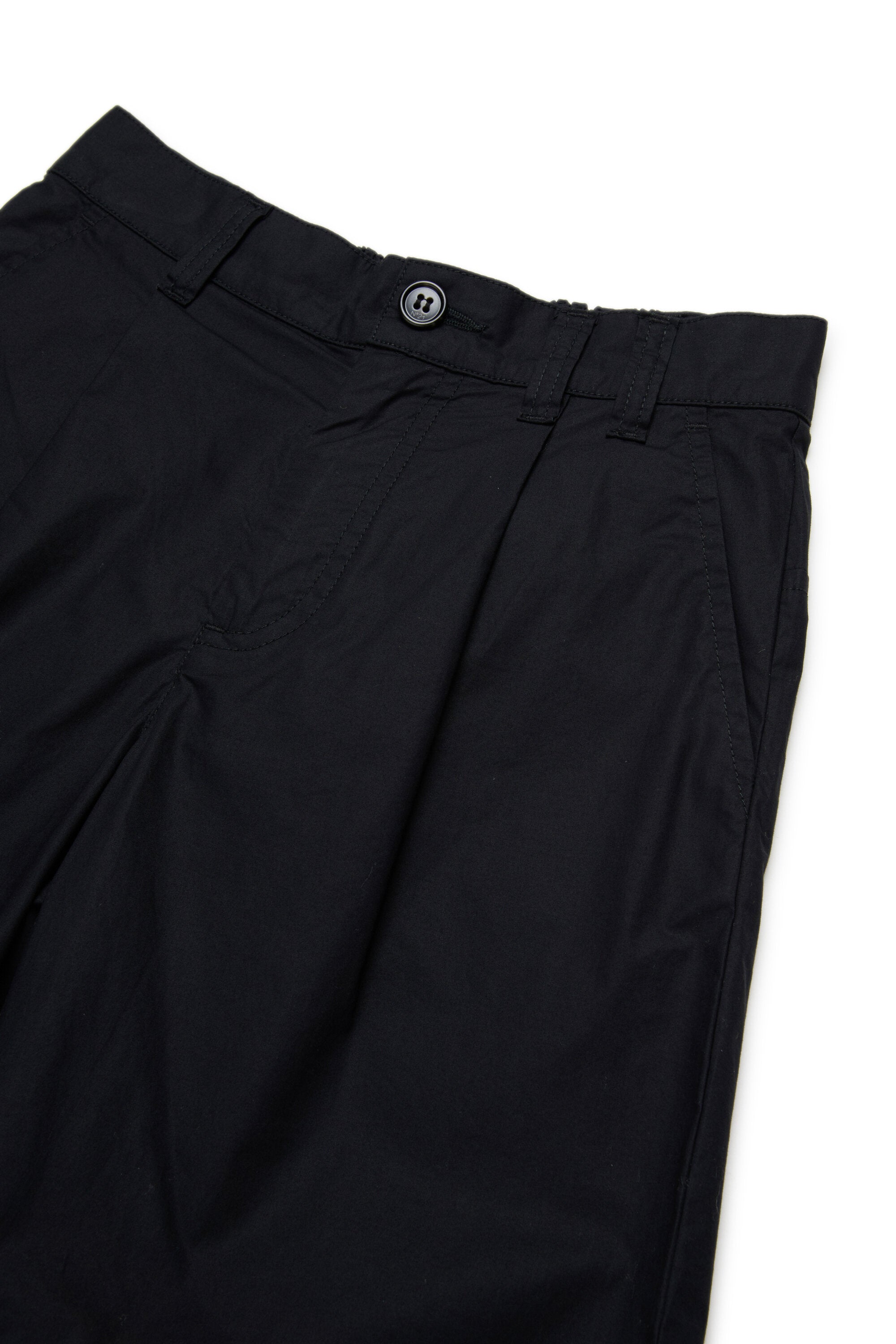 Shorts with logo