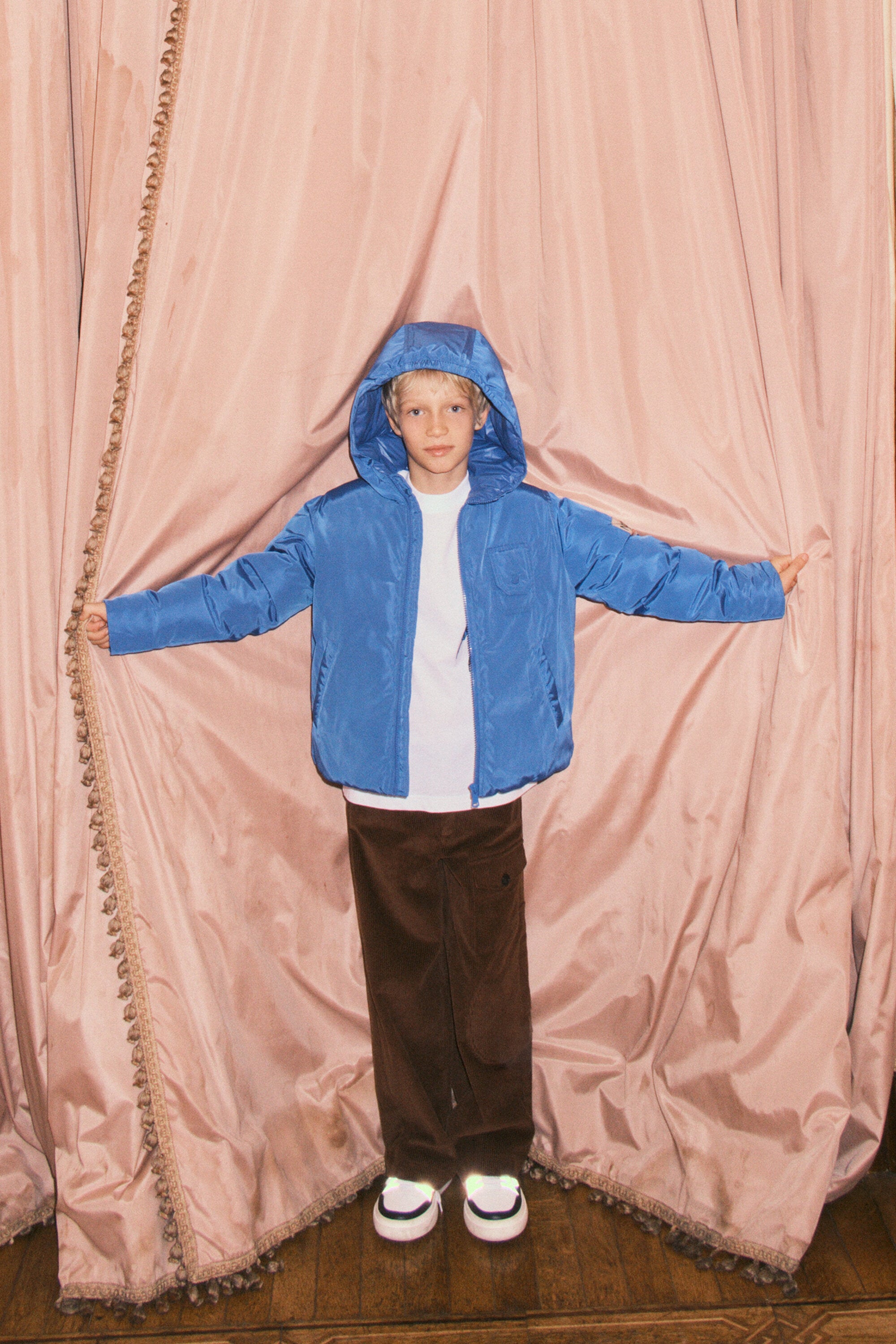 Padded jacket with logo
