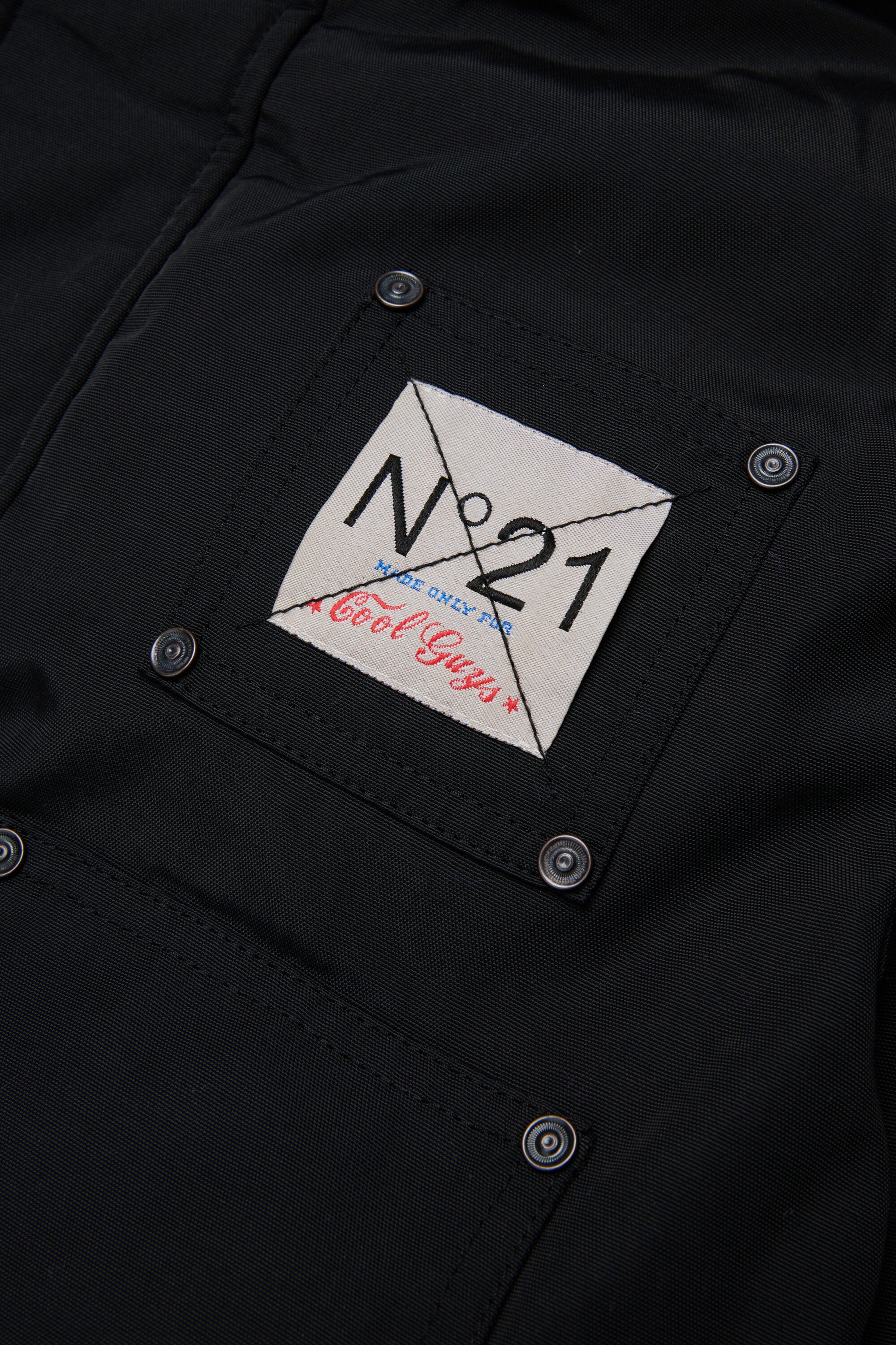 Padded jacket with printed logo