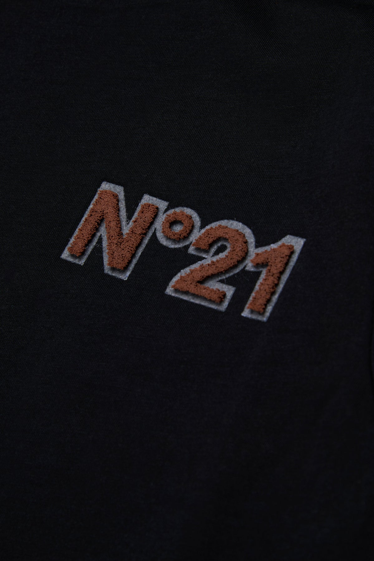 Camiseta con logo